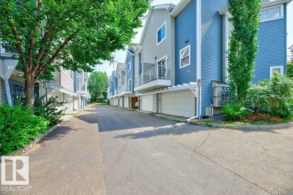 #7 8304 11 Av Sw Property Photo 44