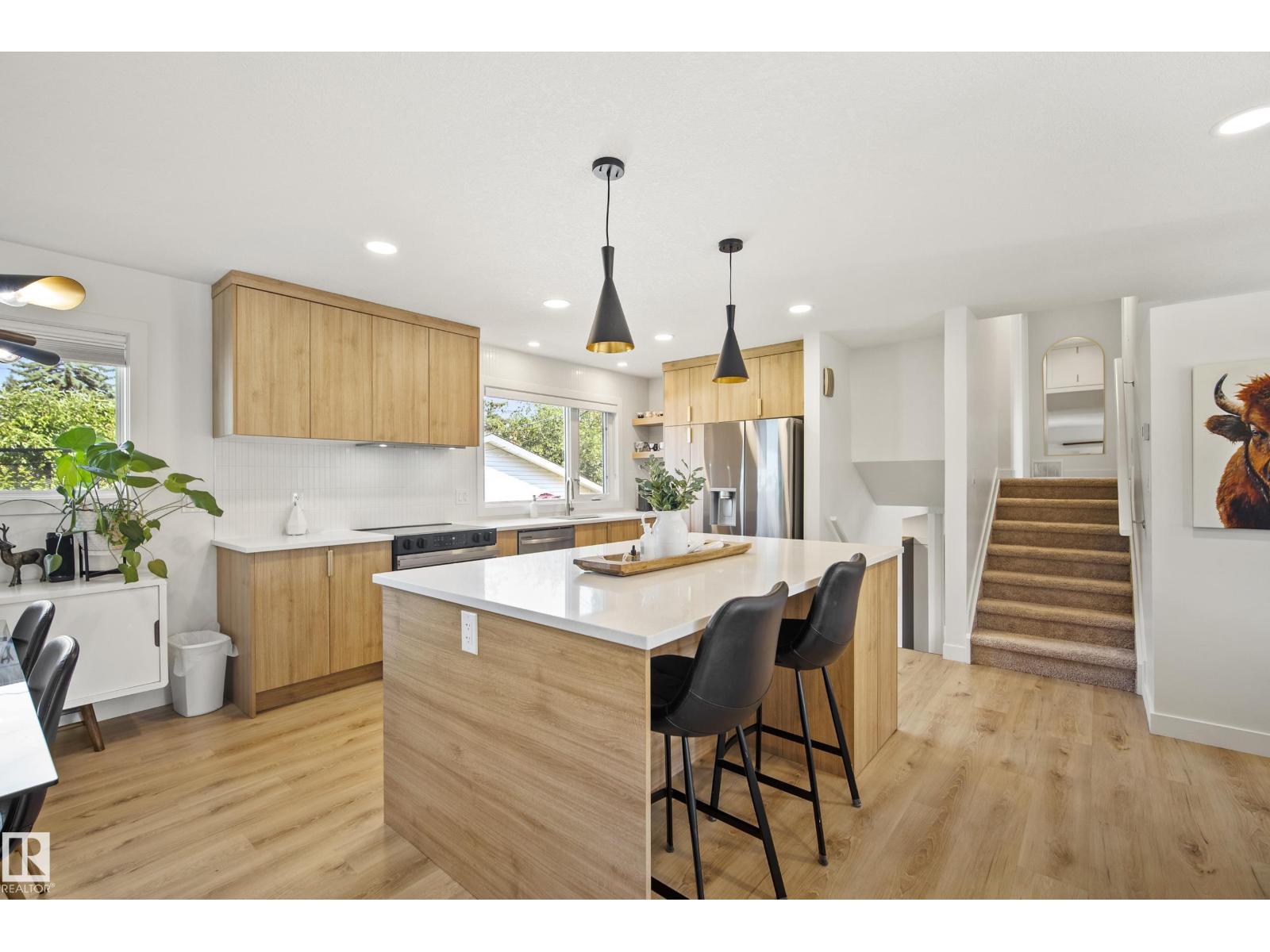 14616 88 Av Nw Property Photo 10