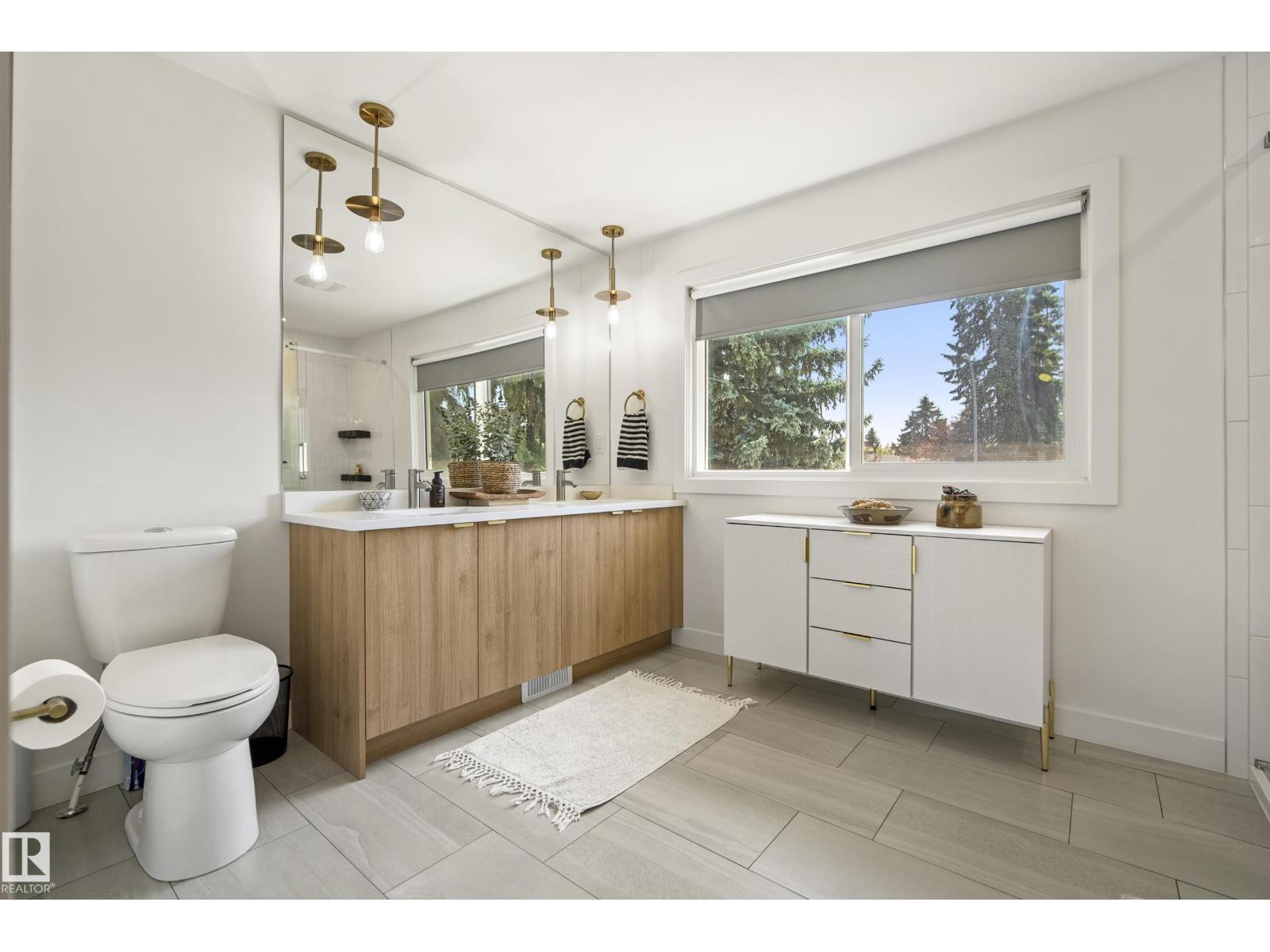 14616 88 Av Nw Property Photo 20