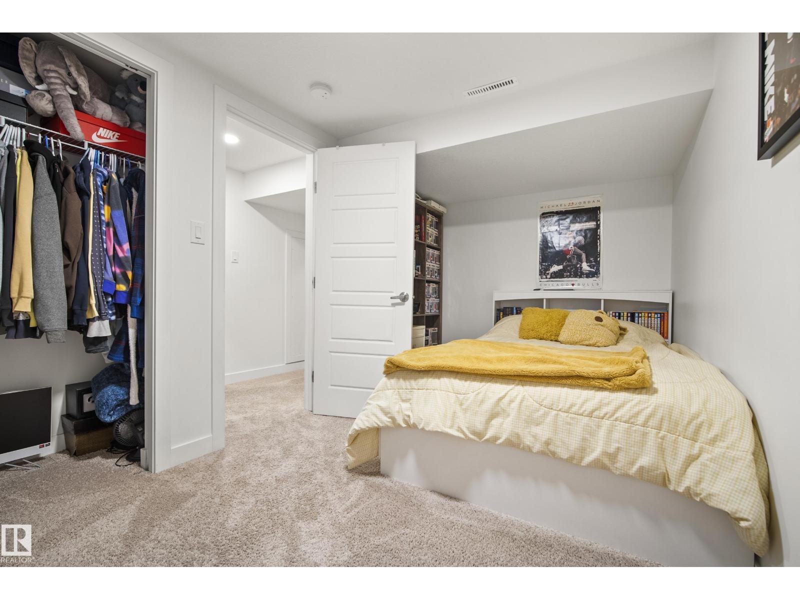 14616 88 Av Nw Property Photo 31
