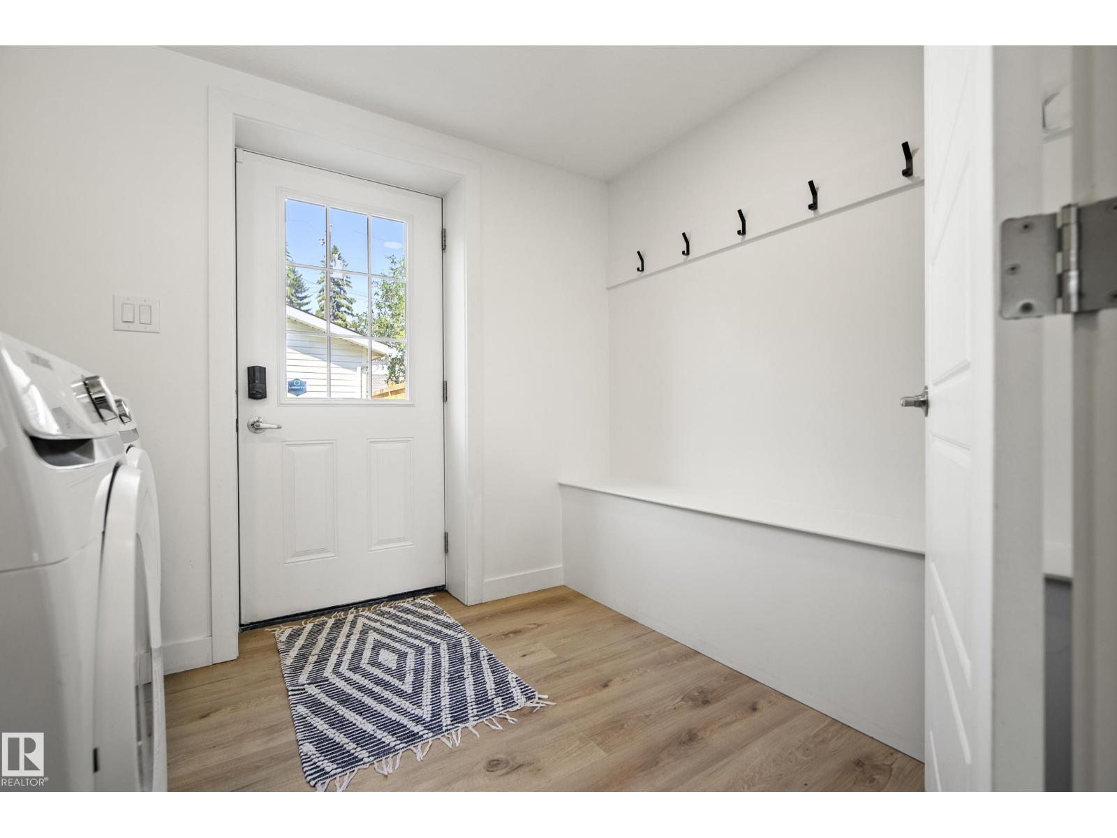 14616 88 Av Nw Property Photo 38