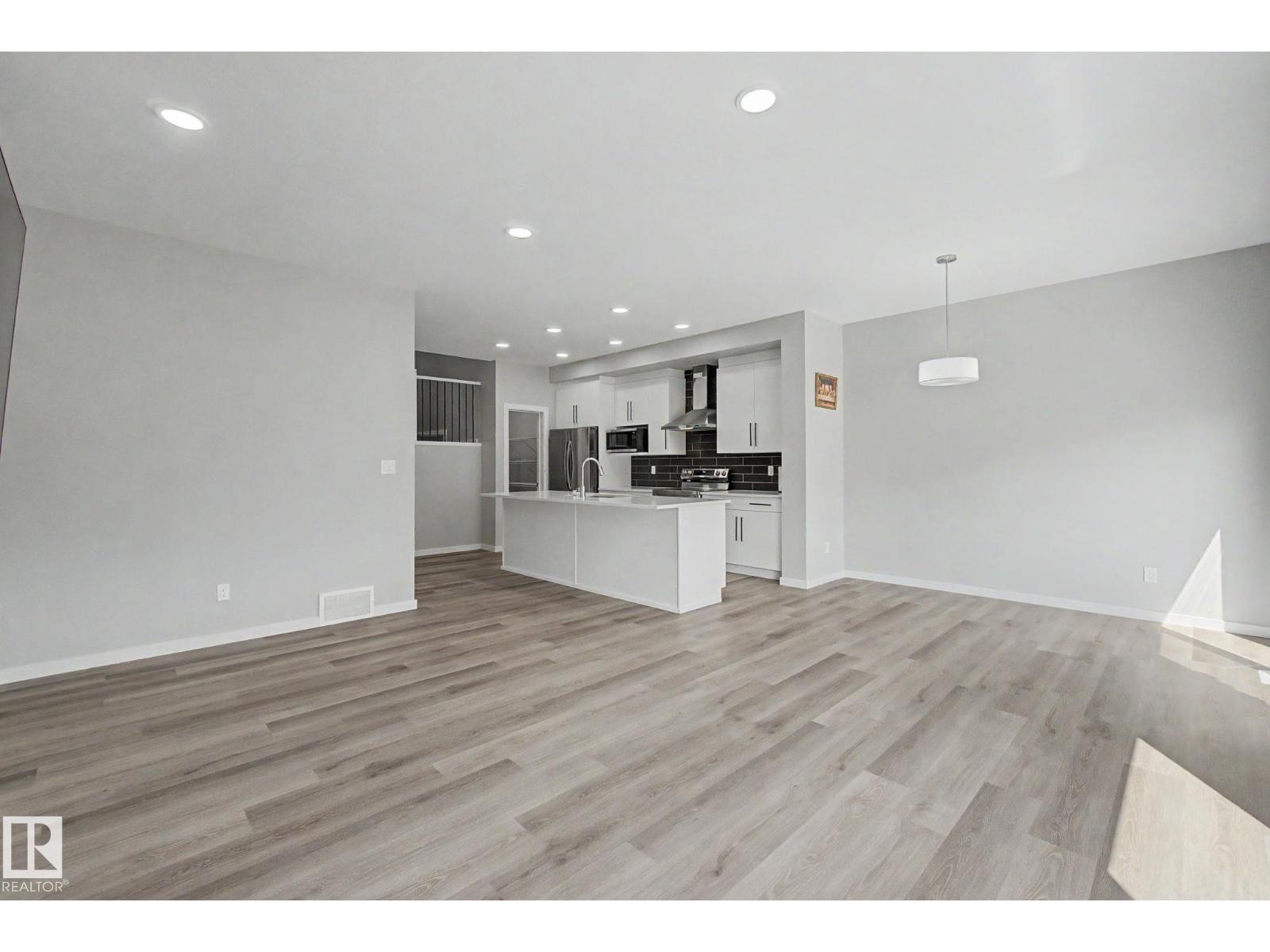 311 29 St Sw Sw Property Photo 17
