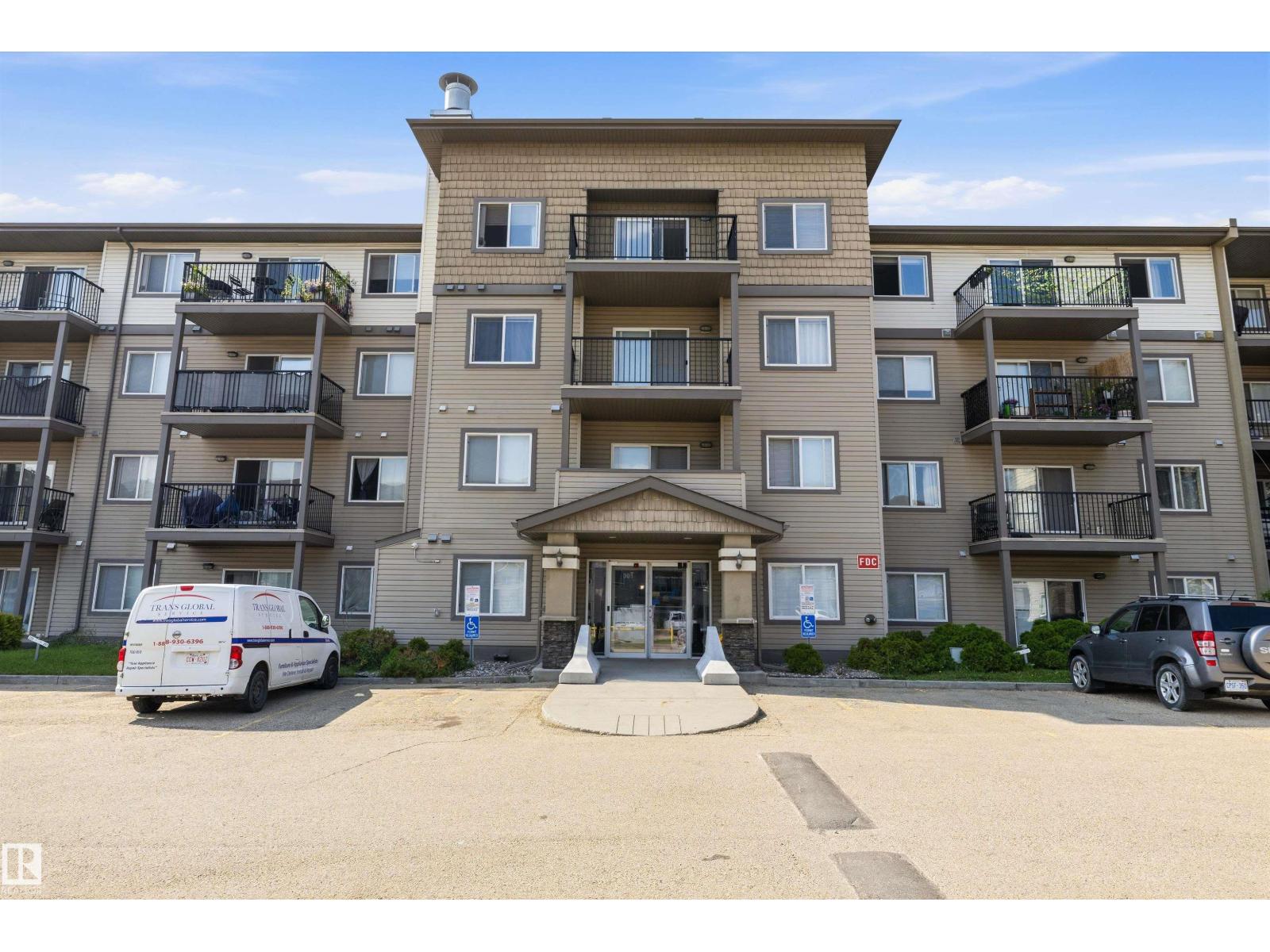 #143 301 Clareview Station Dr Nw Property Photo 1