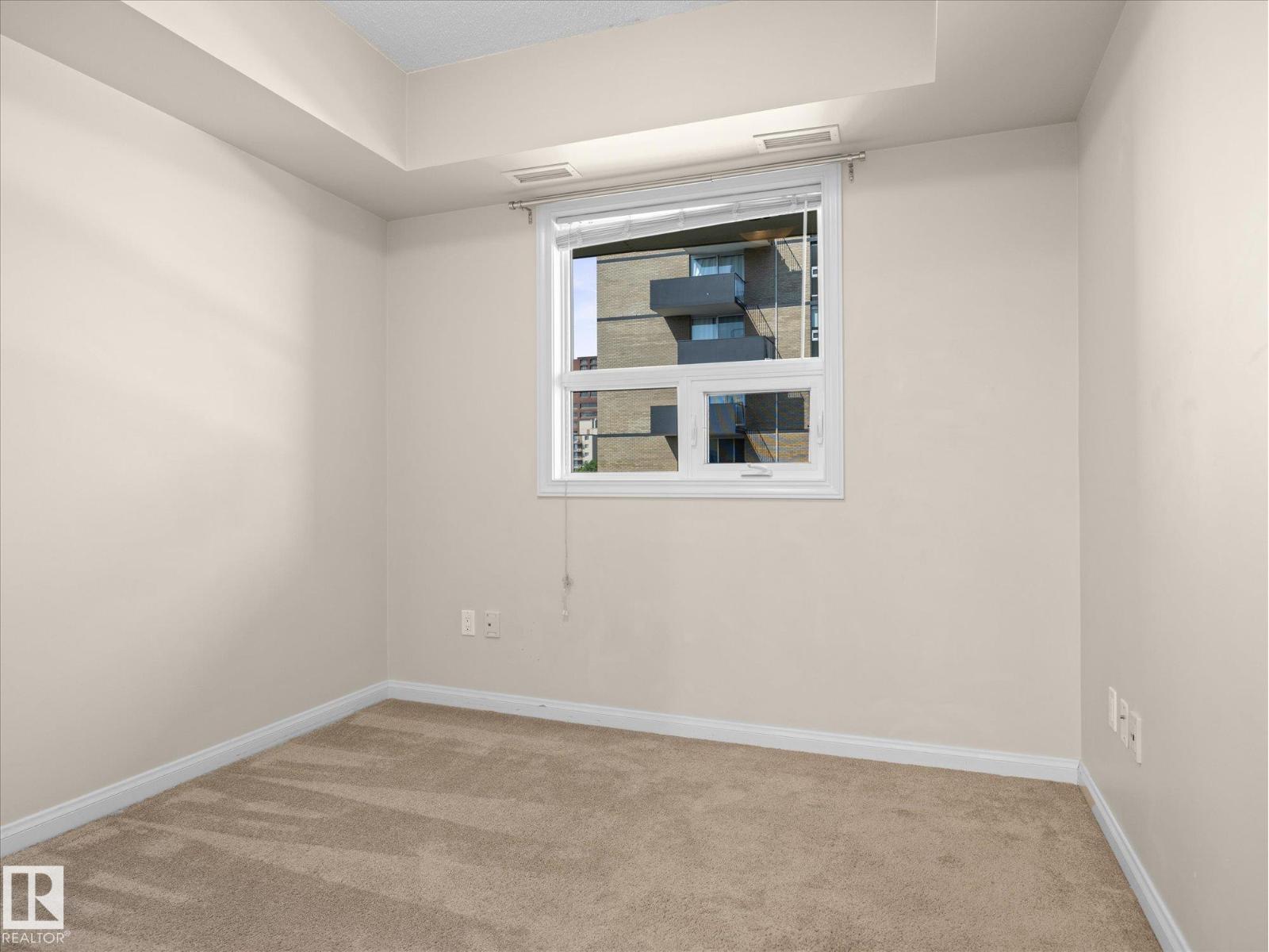 #707 9819 104 St Nw Property Photo 20