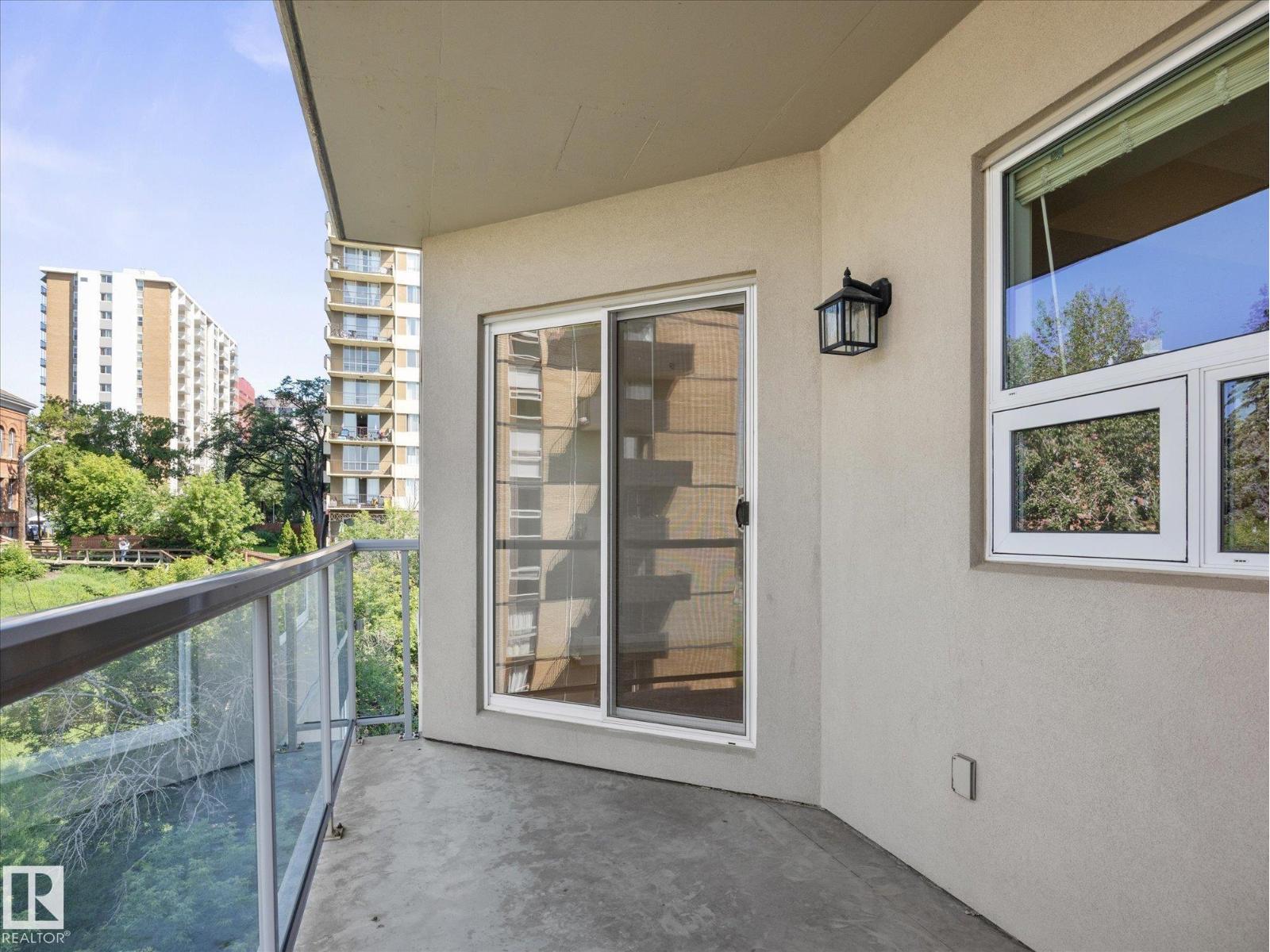 #707 9819 104 St Nw Property Photo 24