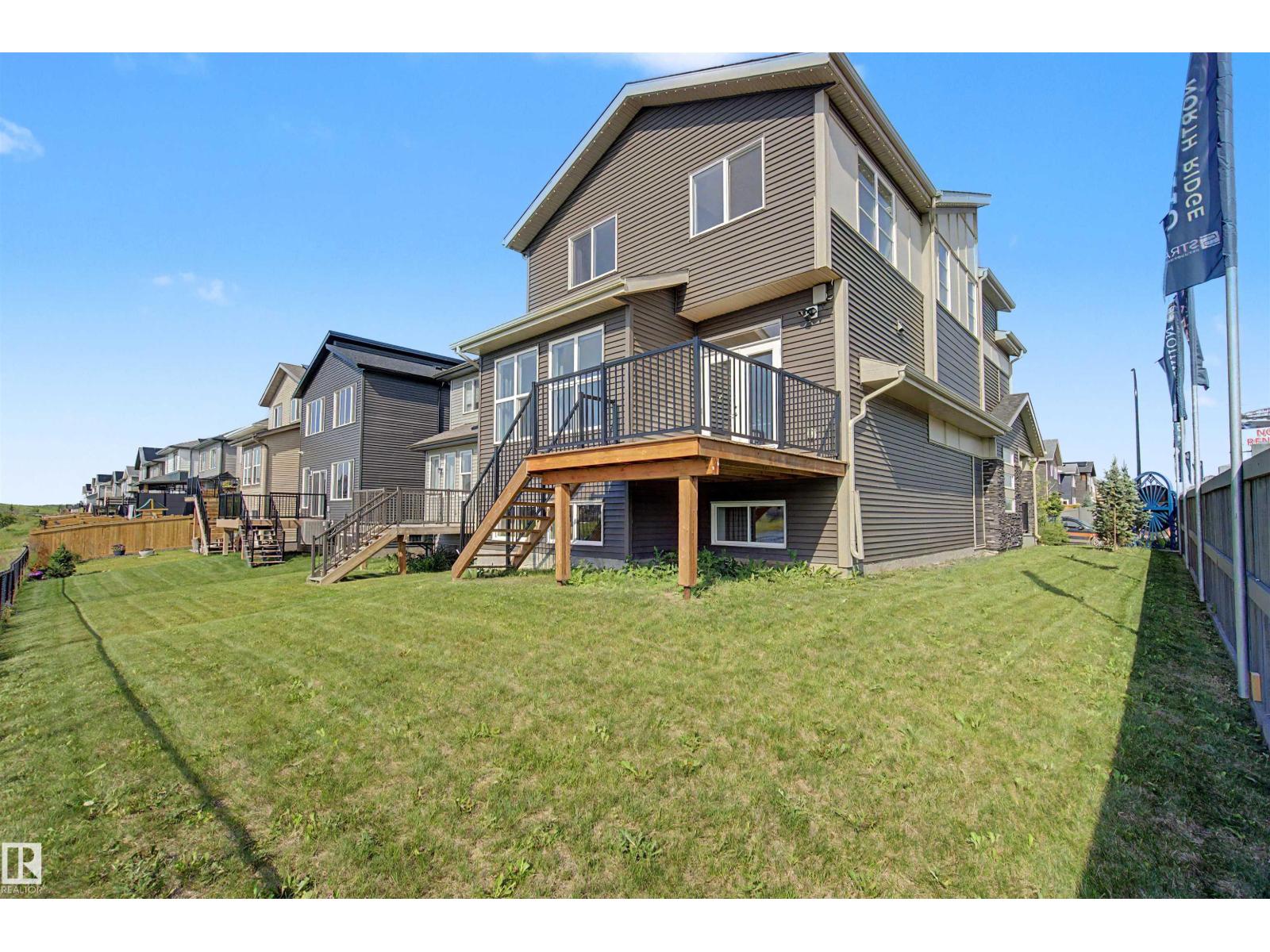 2 Nouveau Dr Property Photo 2
