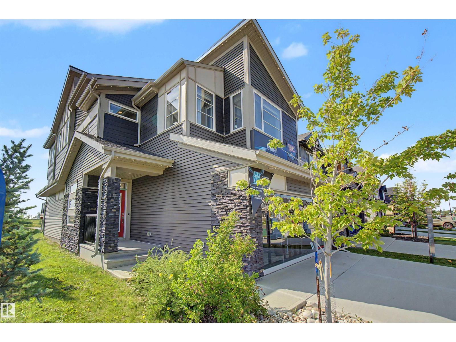 2 Nouveau Dr Property Photo 4