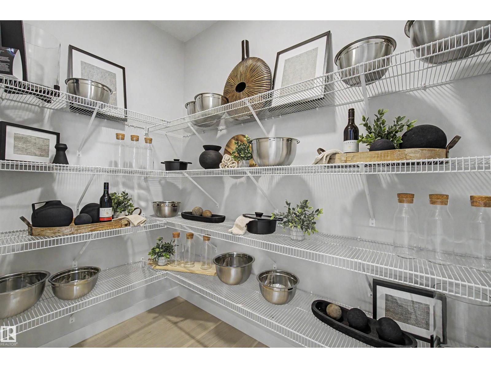 2 Nouveau Dr Property Photo 13