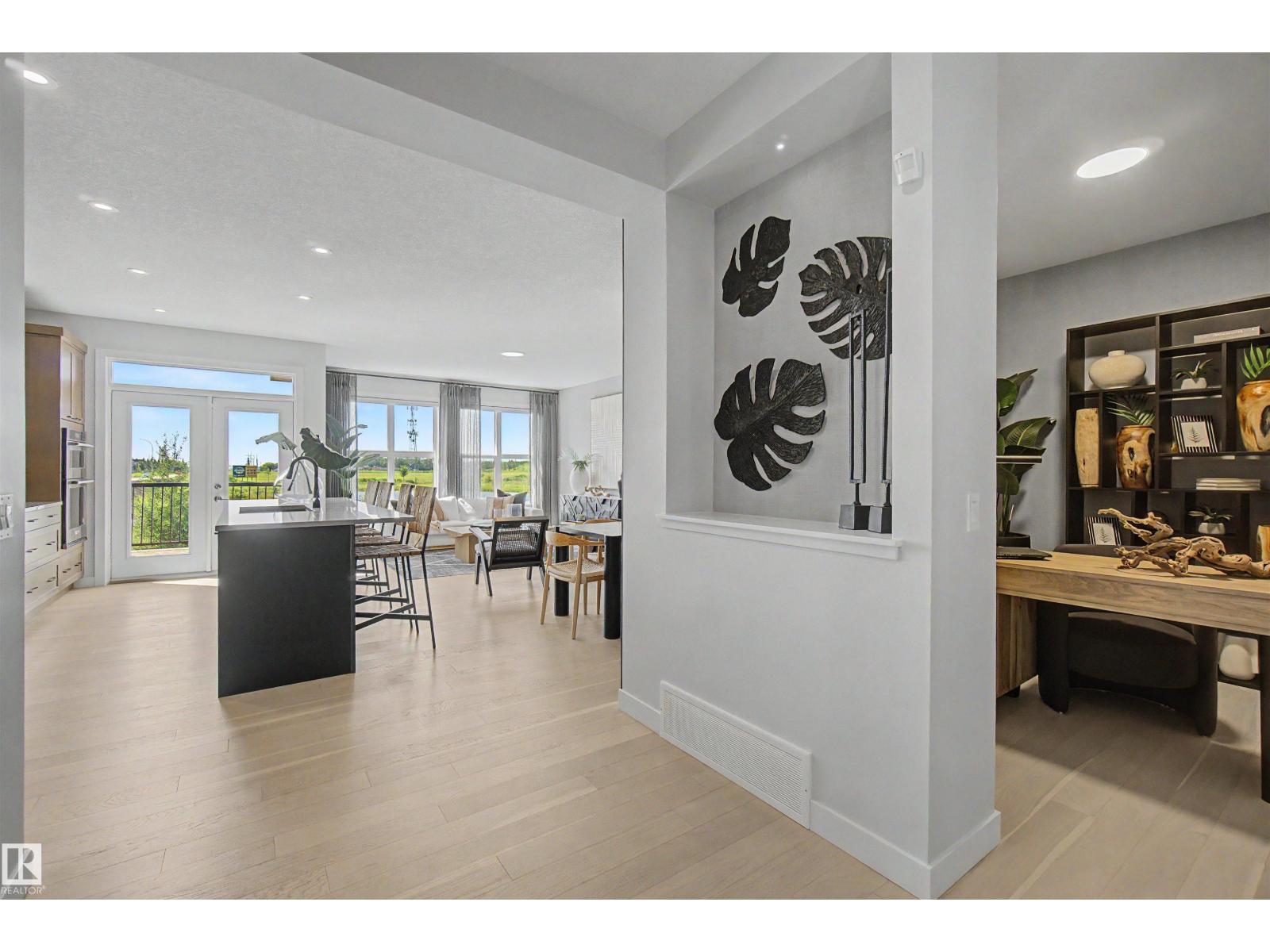 2 Nouveau Dr Property Photo 24