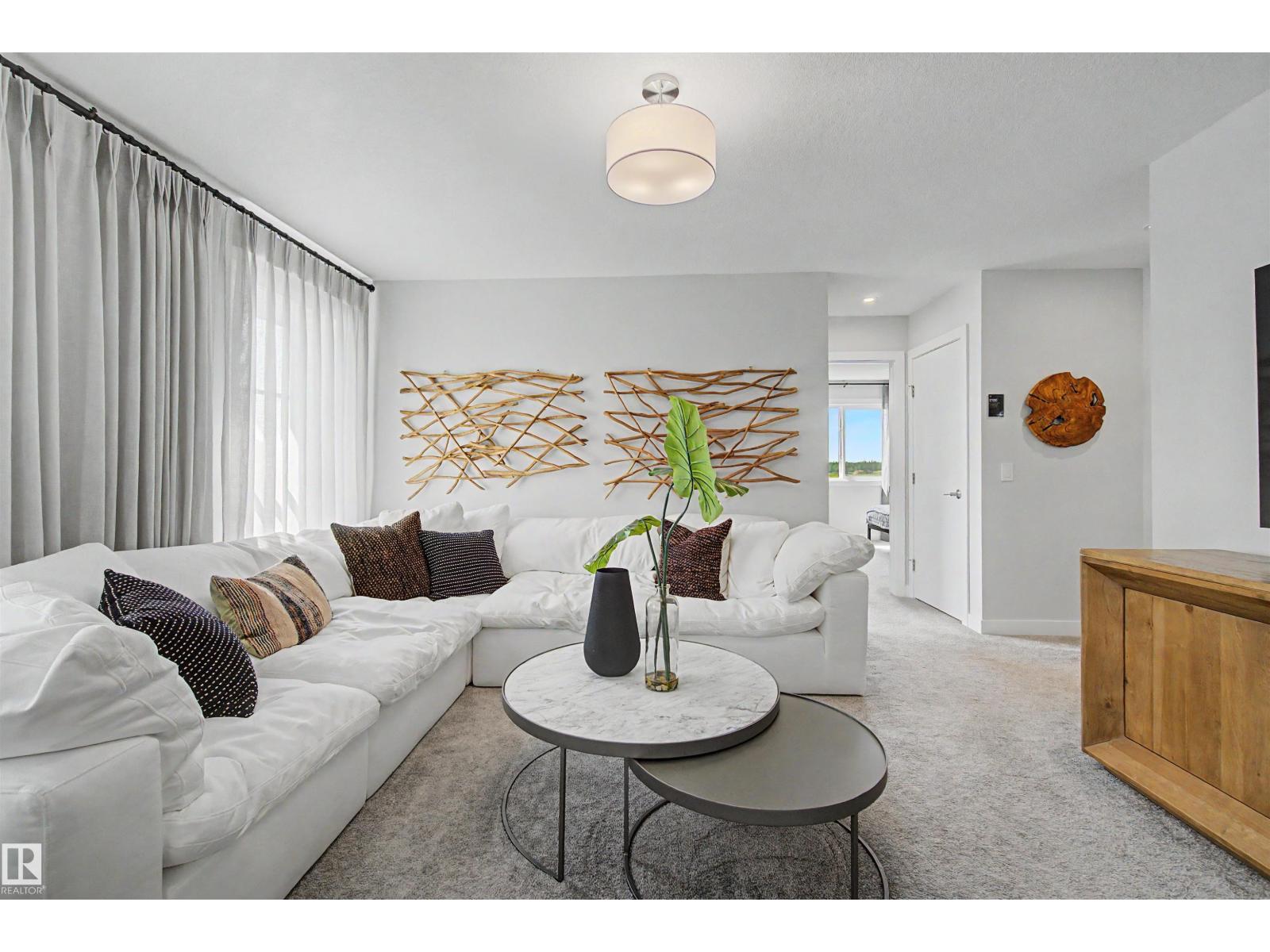 2 Nouveau Dr Property Photo 29
