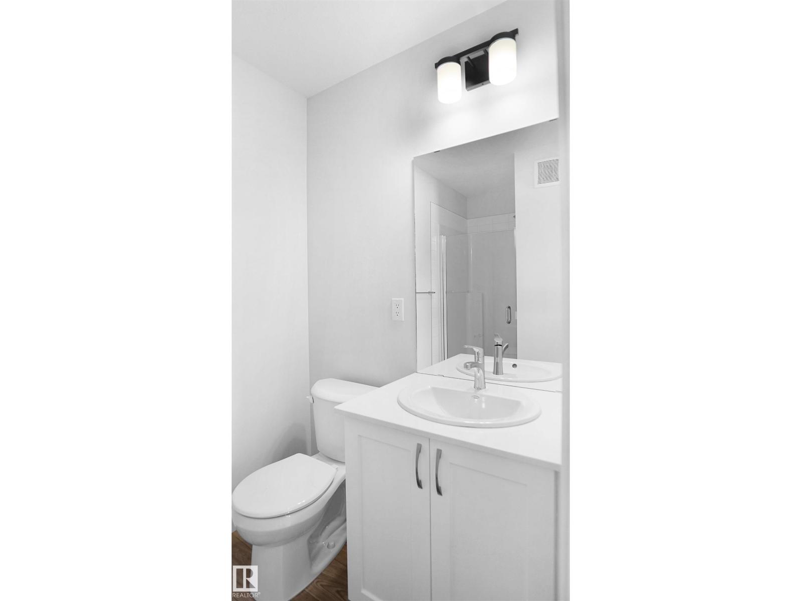 625 176 Av Ne Property Photo 5