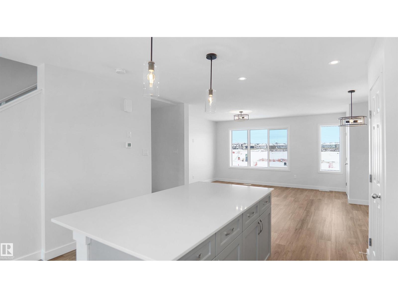 625 176 Av Ne Property Photo 14