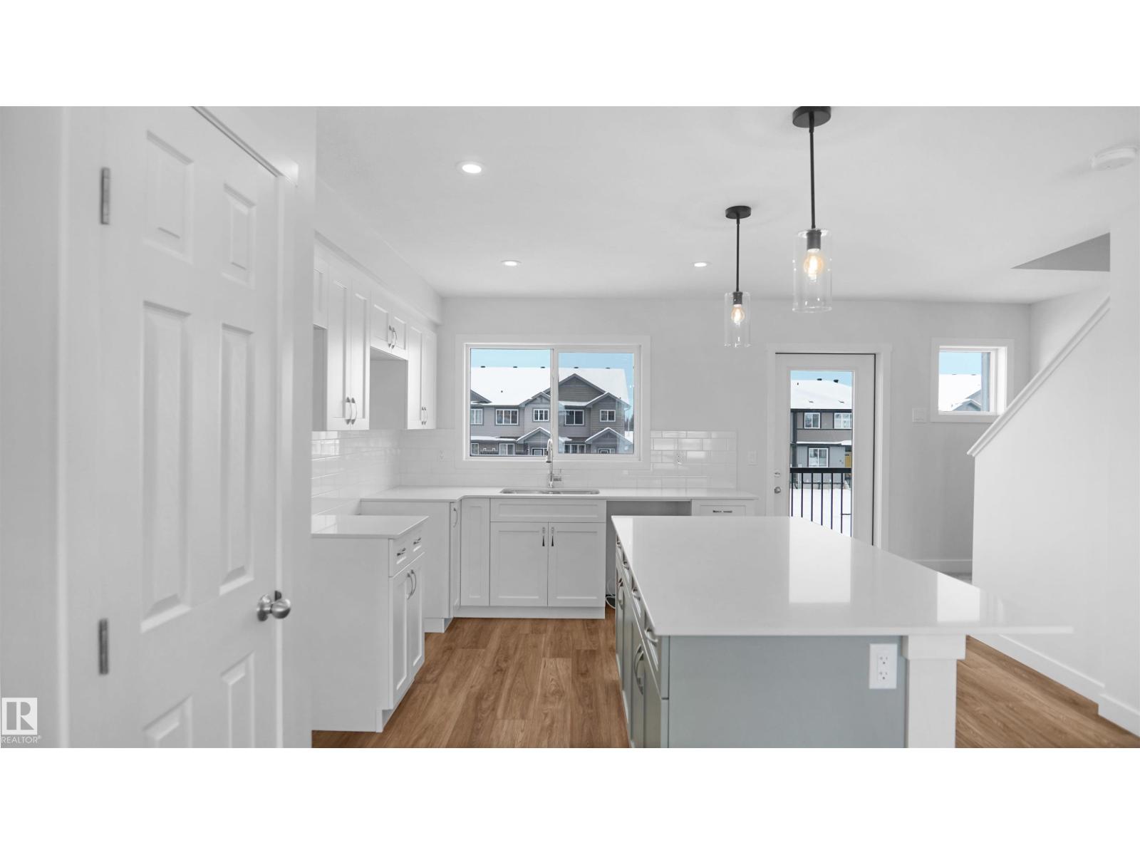 625 176 Av Ne Property Photo 15