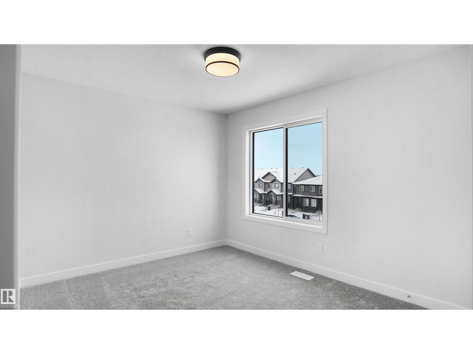 625 176 Av Ne Property Photo 16