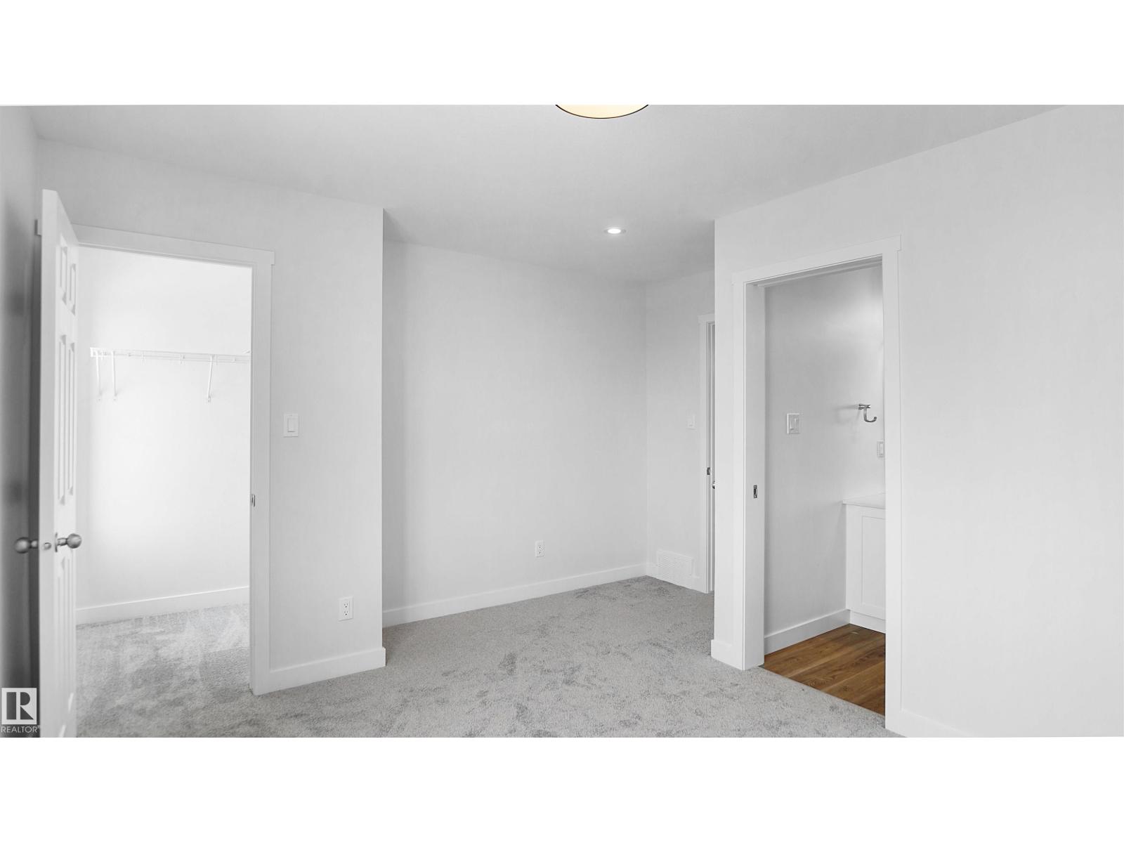 625 176 Av Ne Property Photo 17