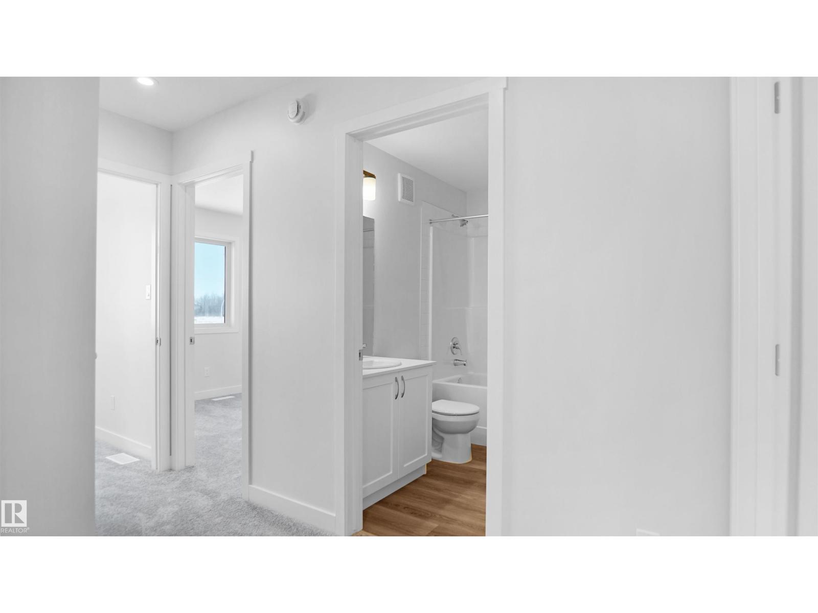 625 176 Av Ne Property Photo 26