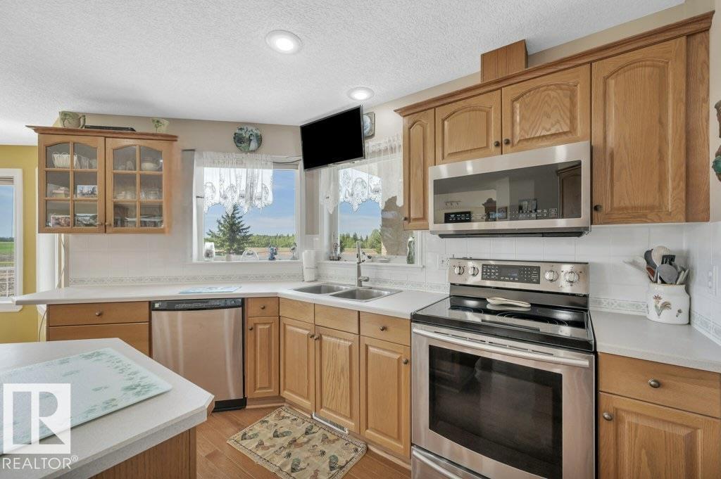51111 Rr 233 Property Photo 16