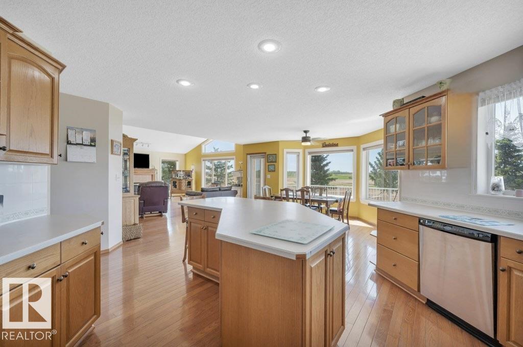 51111 Rr 233 Property Photo 18
