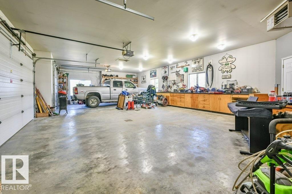 51111 Rr 233 Property Photo 40