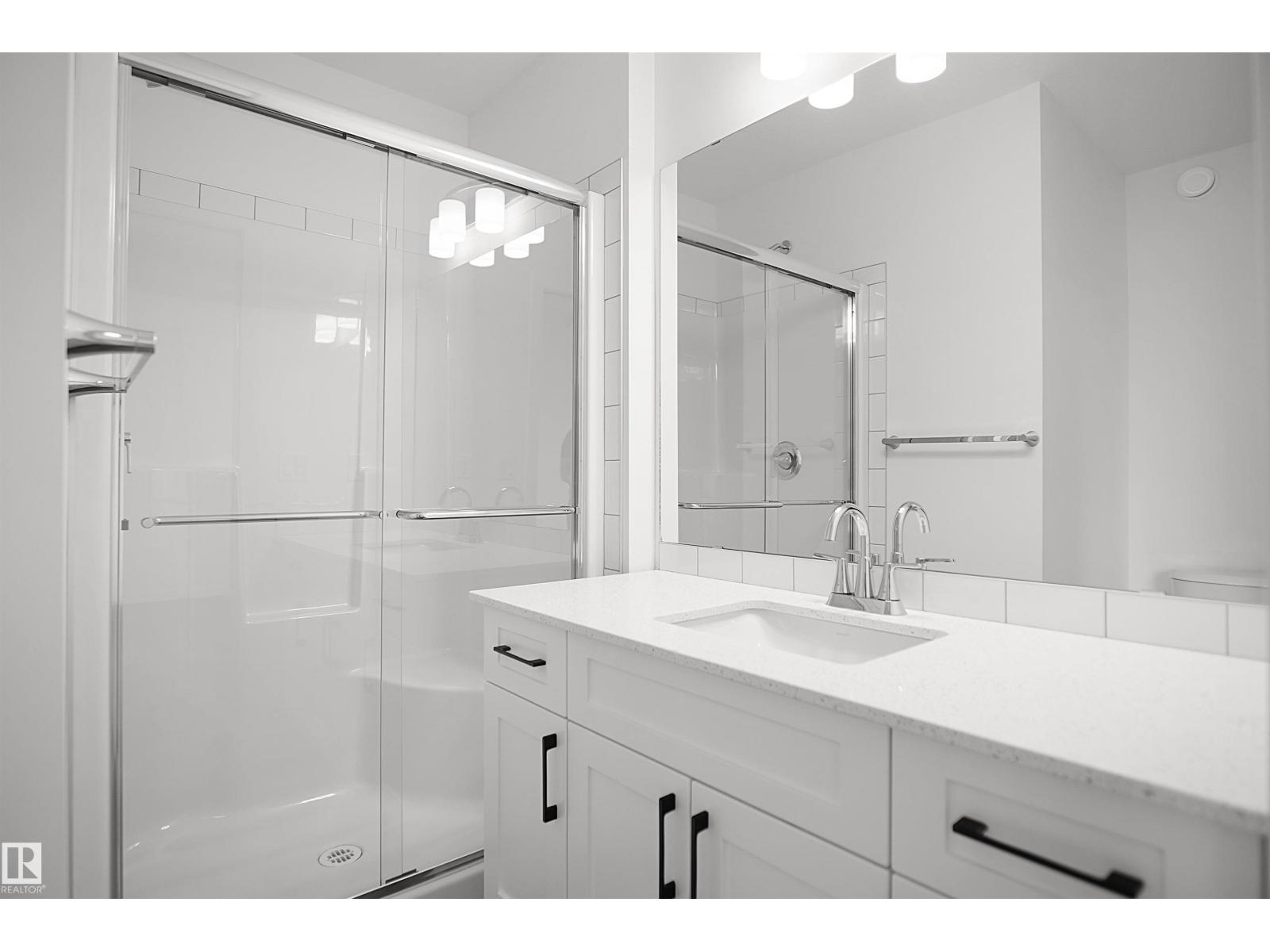 #67 17319 5 St Ne Property Photo 18