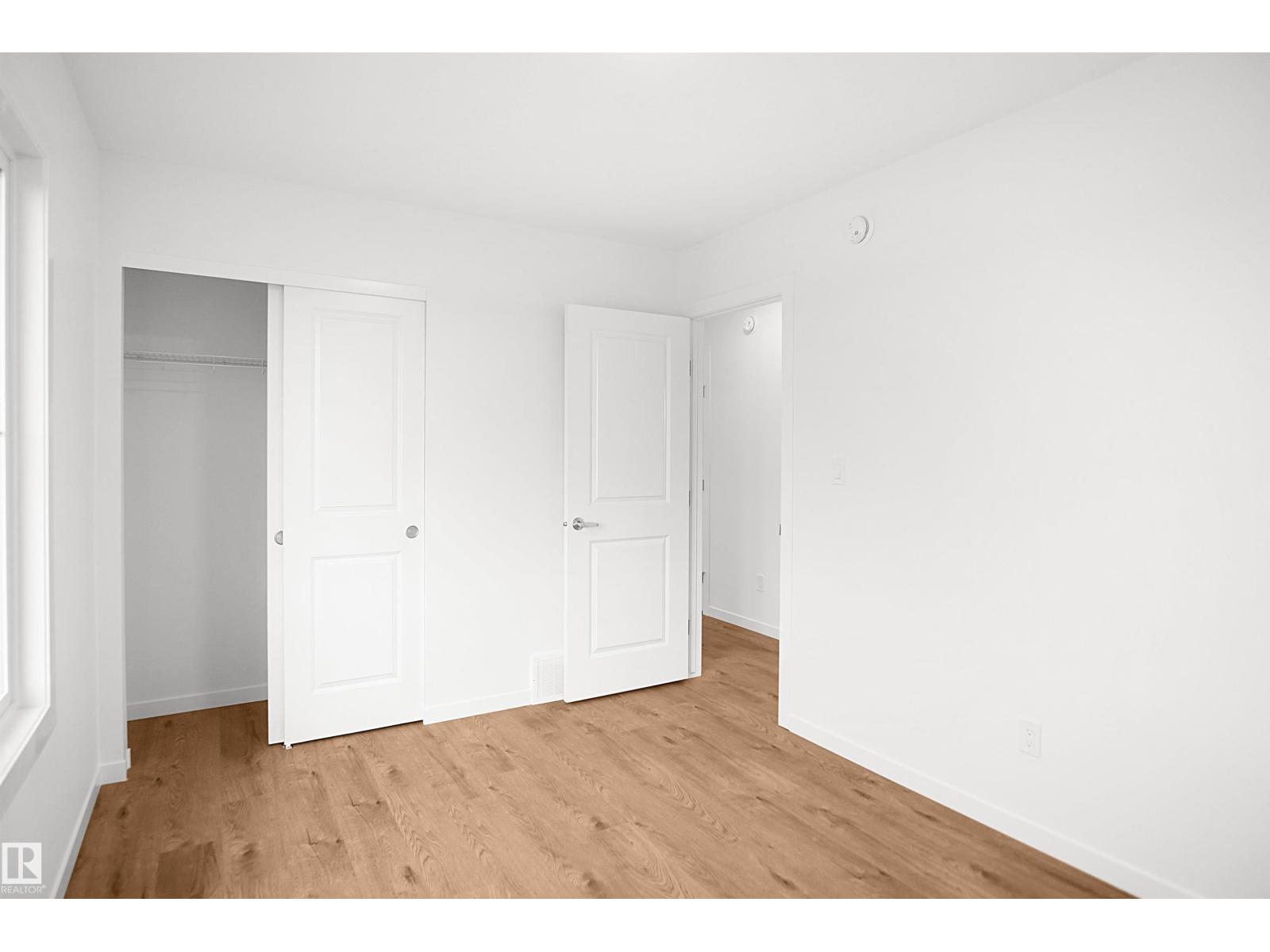 #67 17319 5 St Ne Property Photo 20