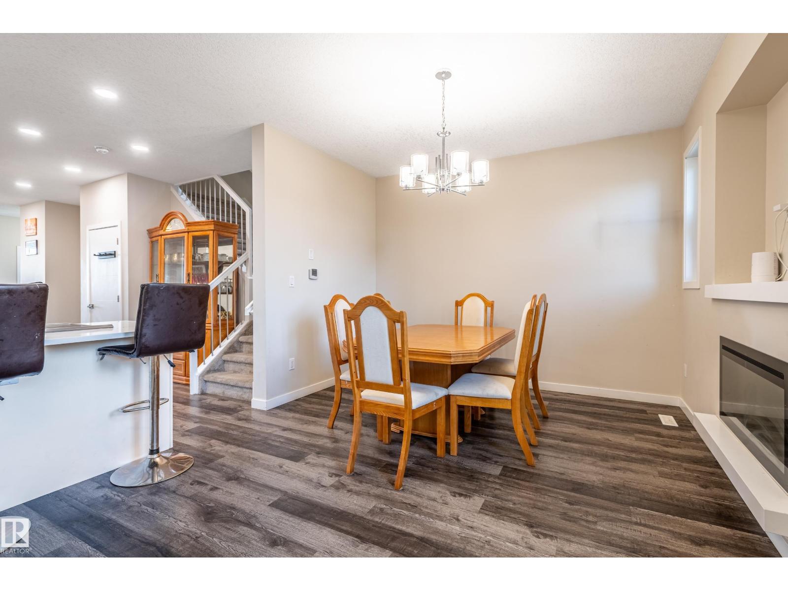 15928 100 Av Nw Property Photo 14