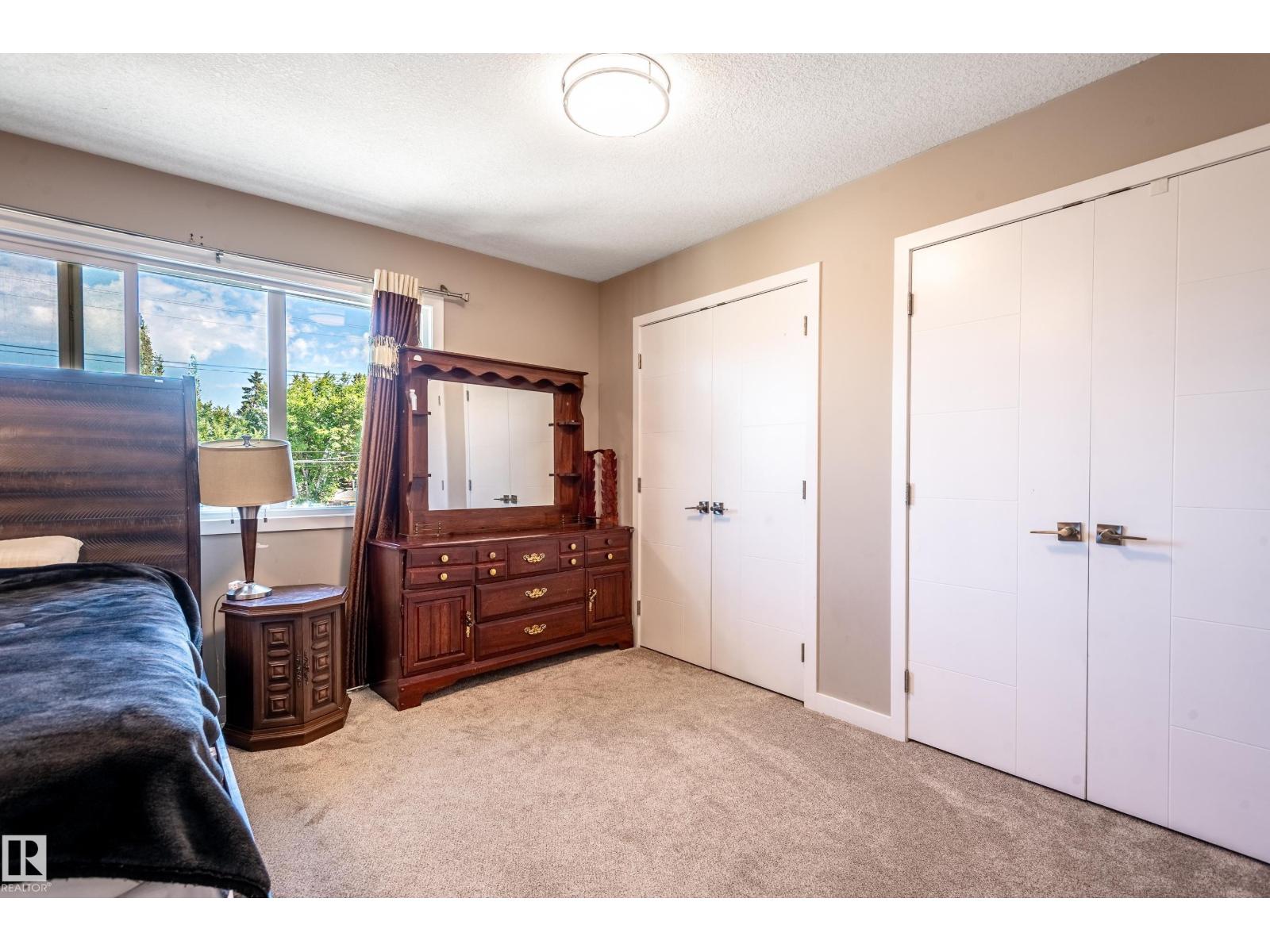 15928 100 Av Nw Property Photo 26