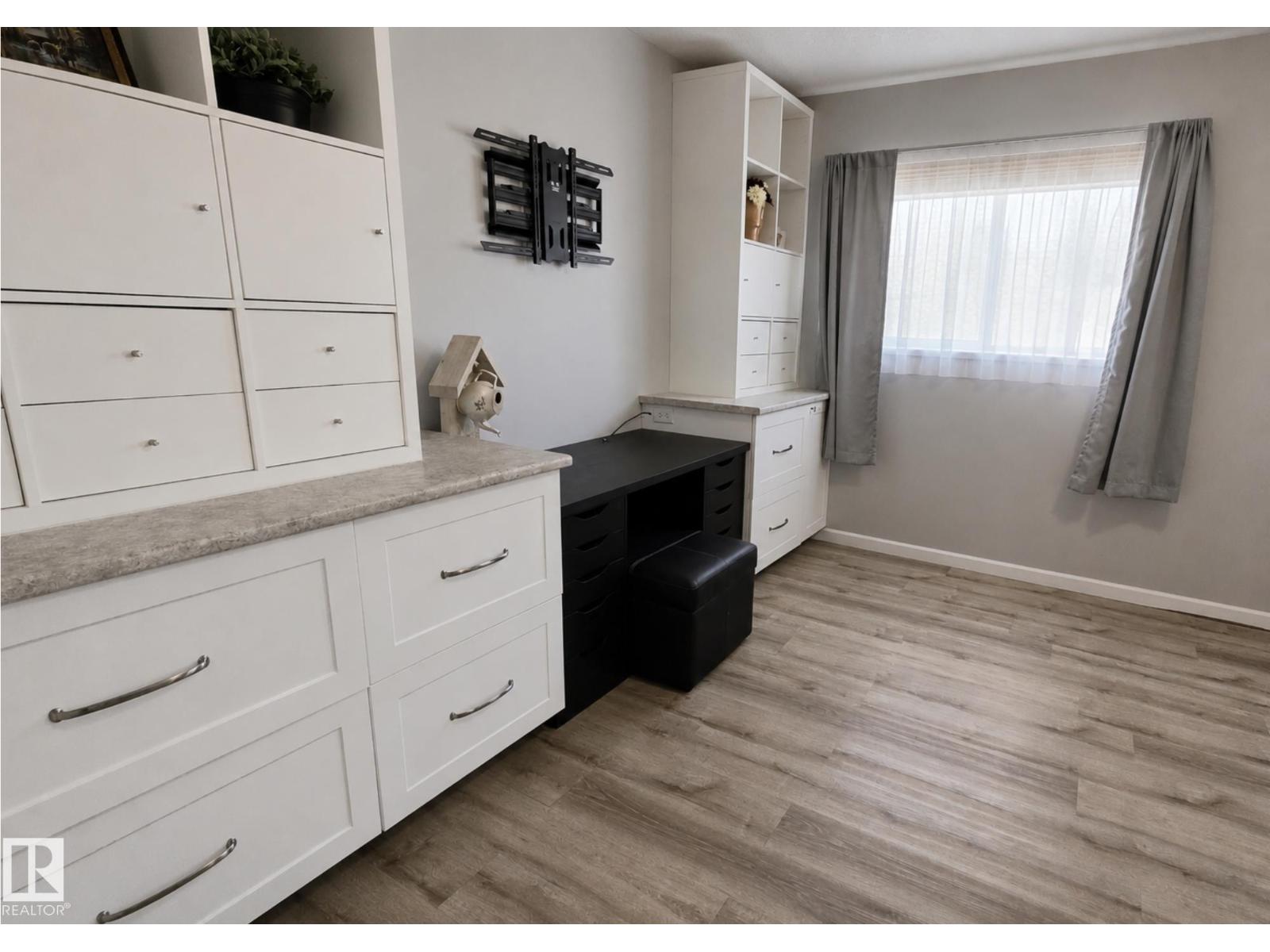 #10 5011 Pine Dr Property Photo 20