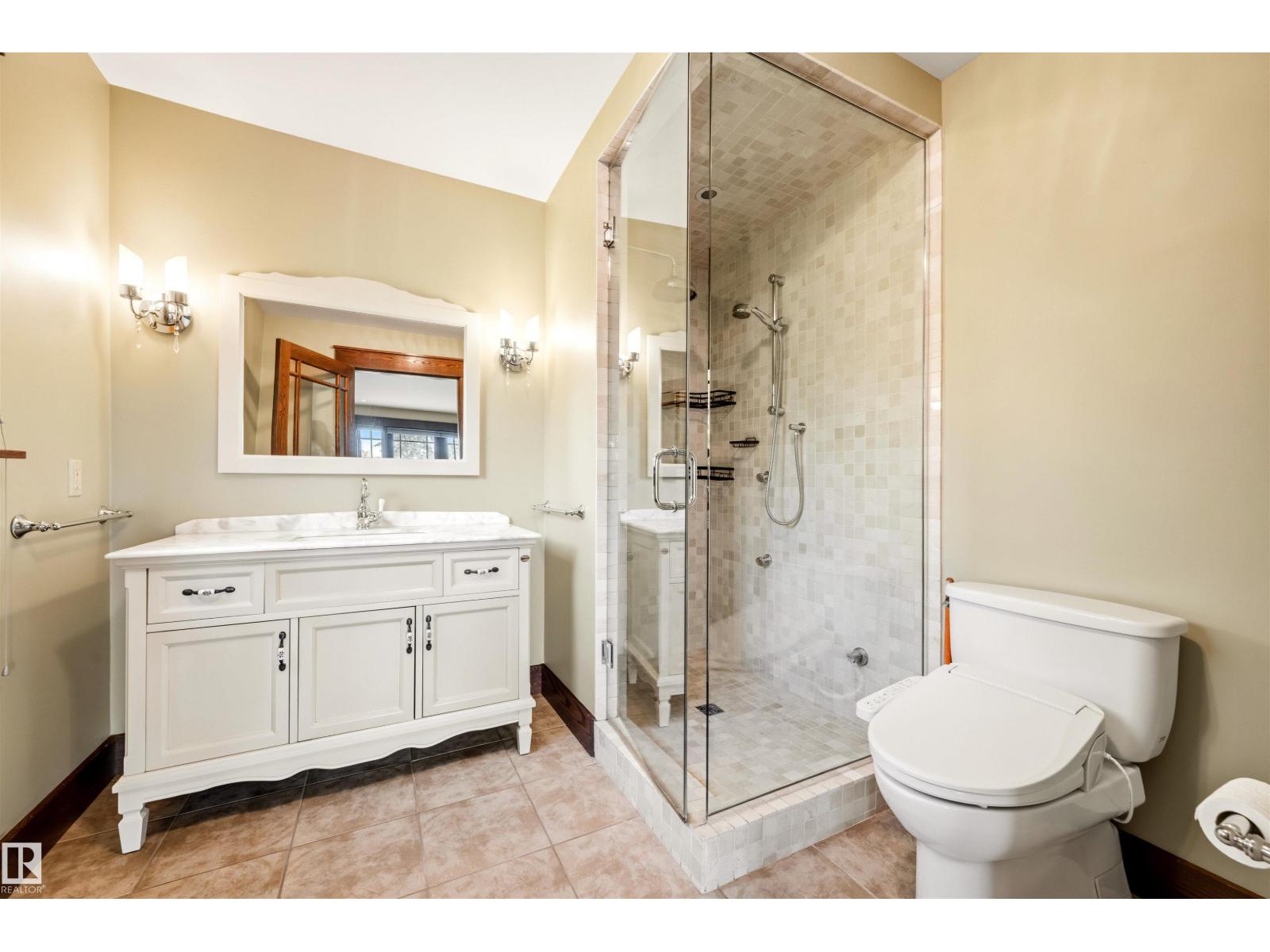 9652 86 Av Nw Property Photo 26