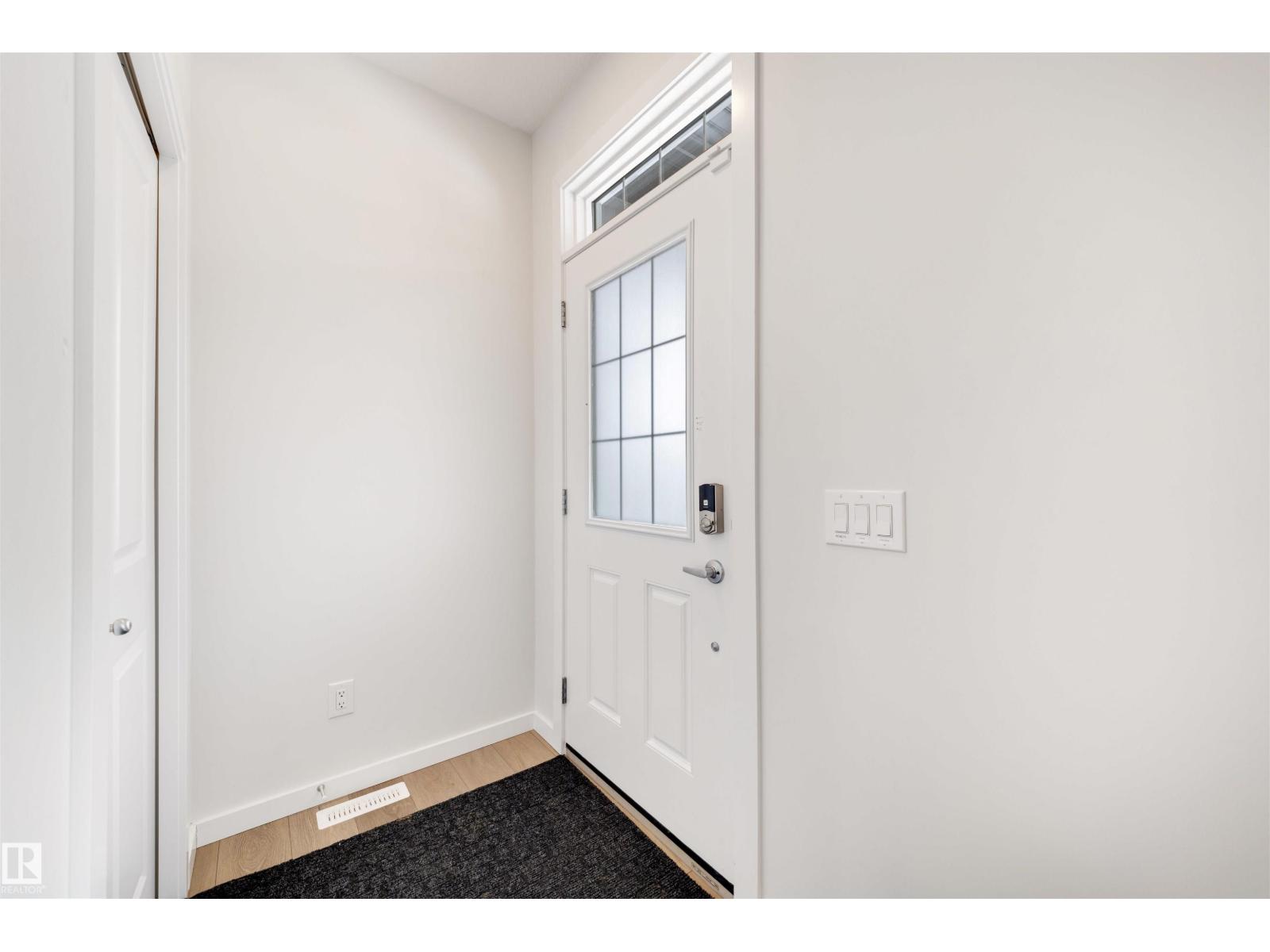 8125 226a St Nw Property Photo 7