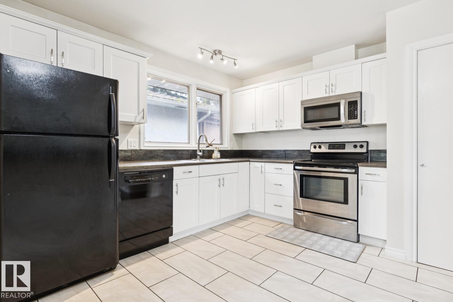 8709 164a St Nw Property Photo 12