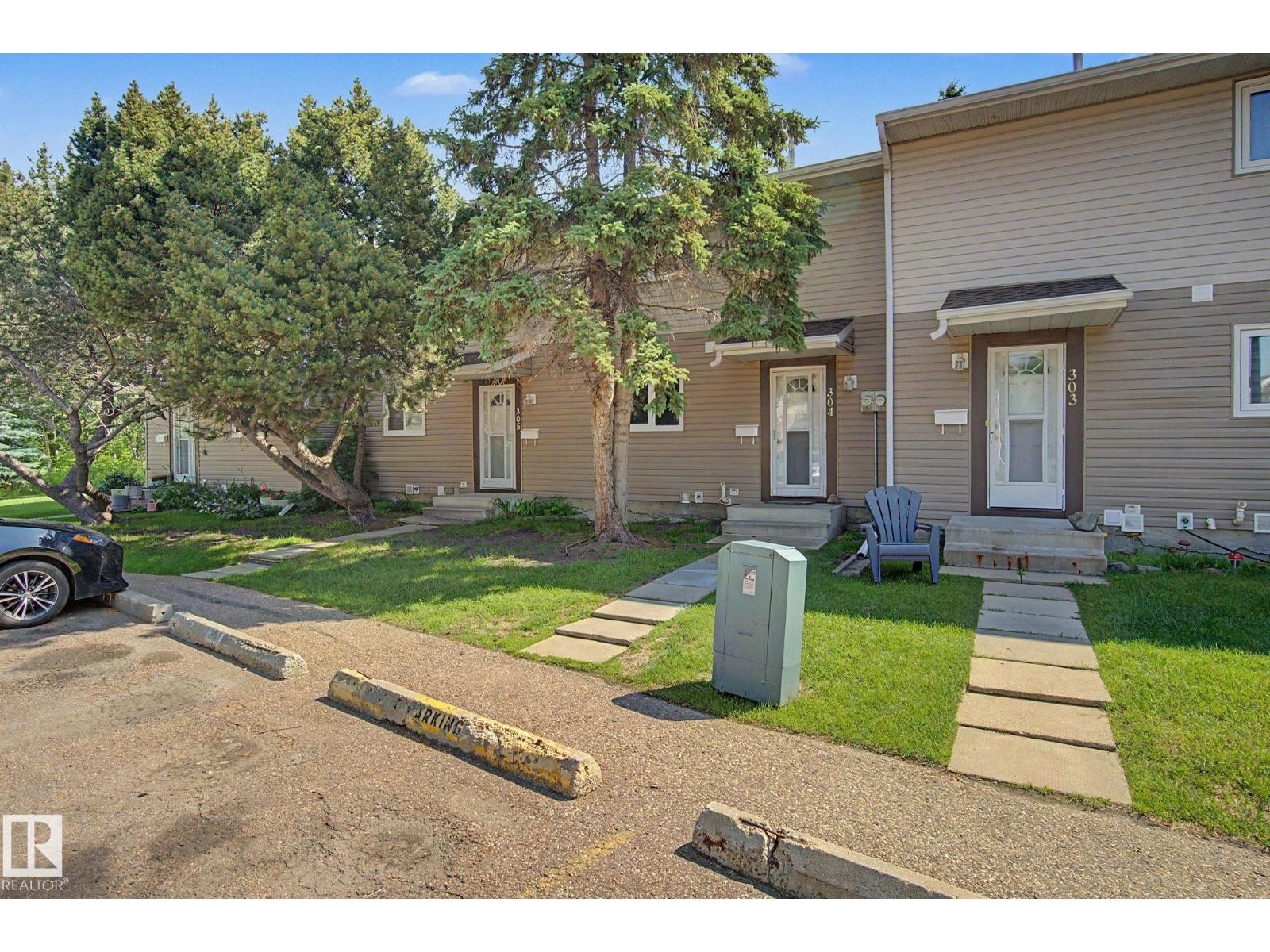 304 SPRUCE GL