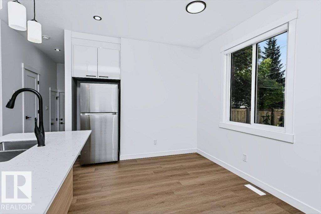 11307 46 Av Nw Property Photo 14