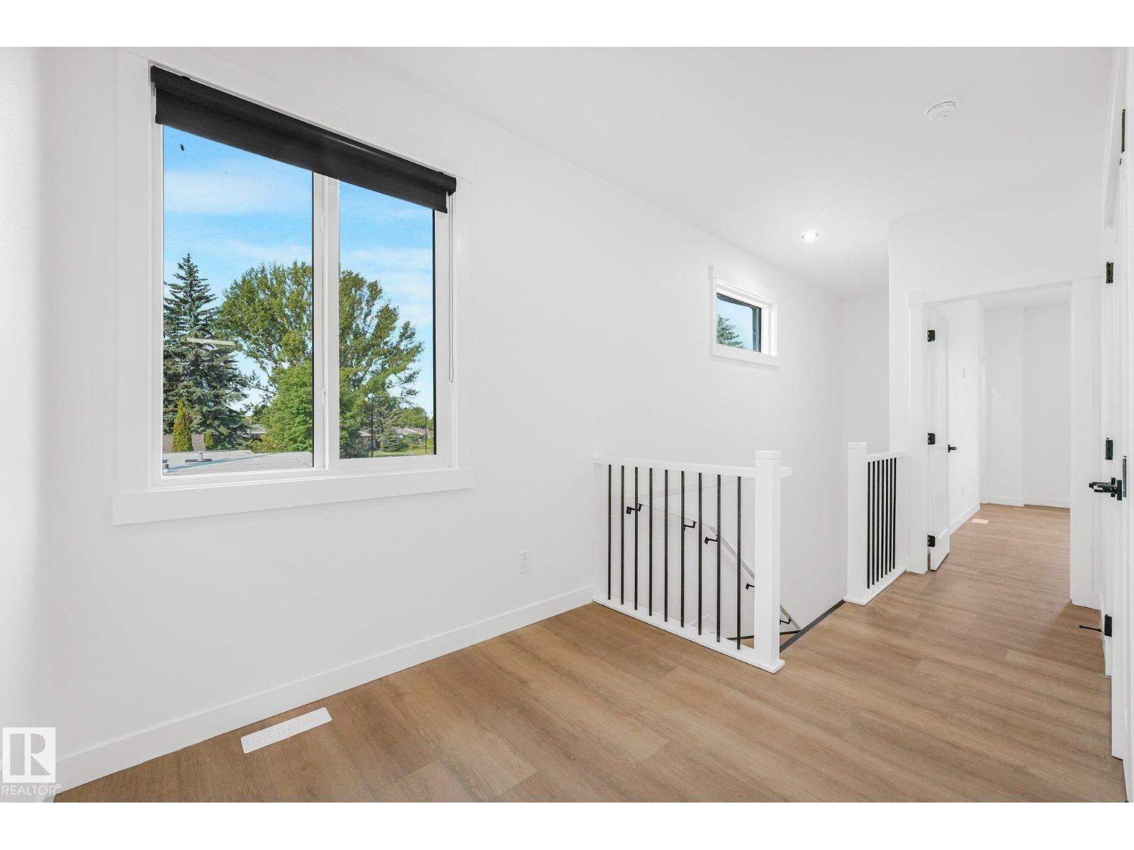 11307 46 Av Nw Property Photo 29