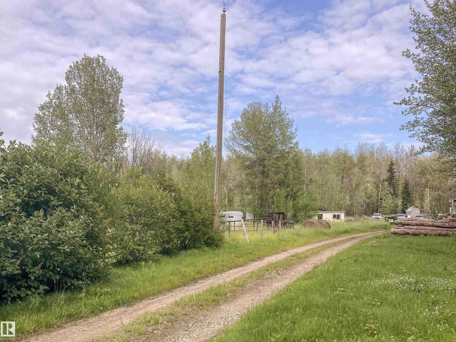 451043 Rge Rd 70a Property Photo 1