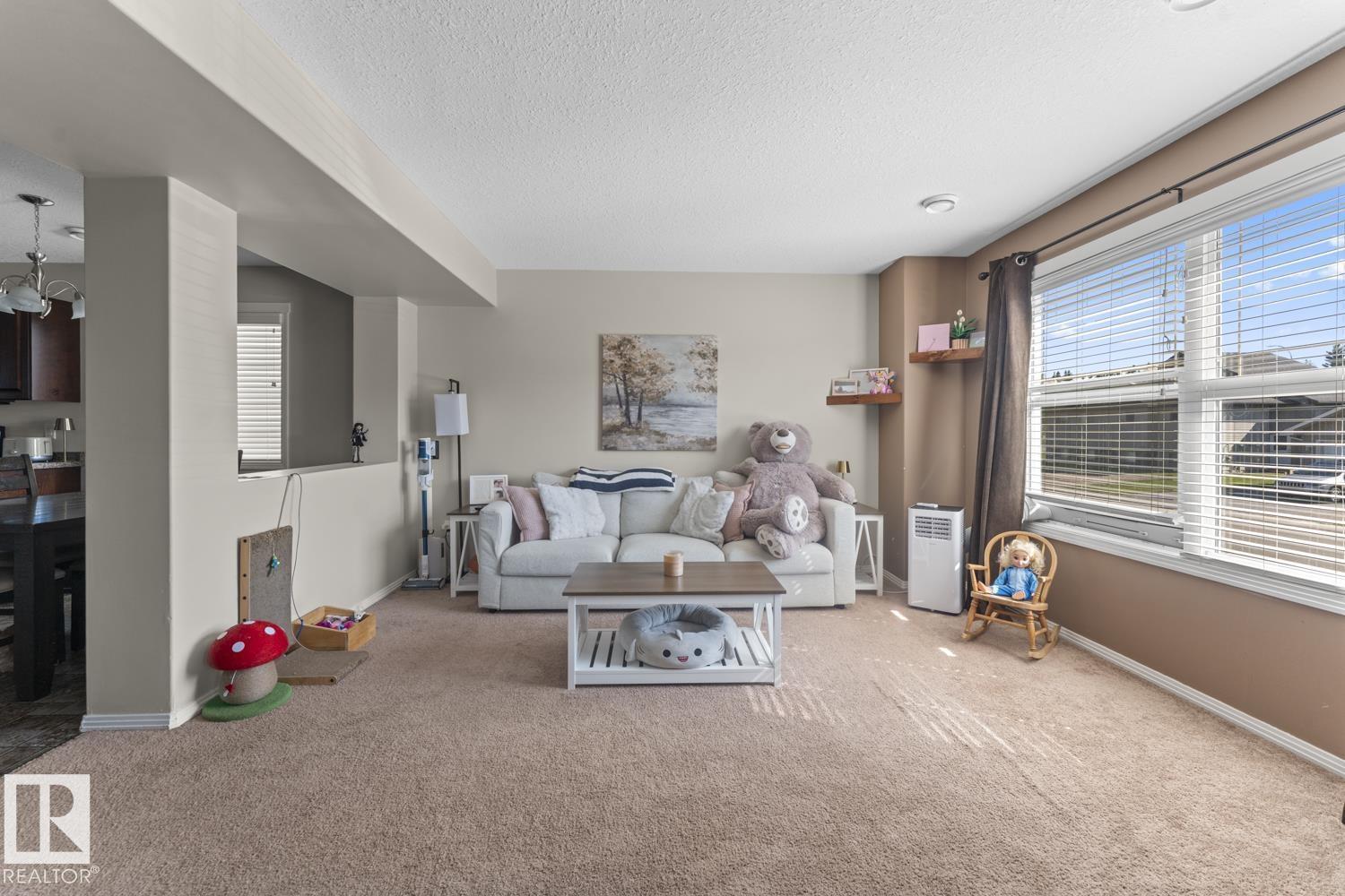 110 26 St Property Photo 9