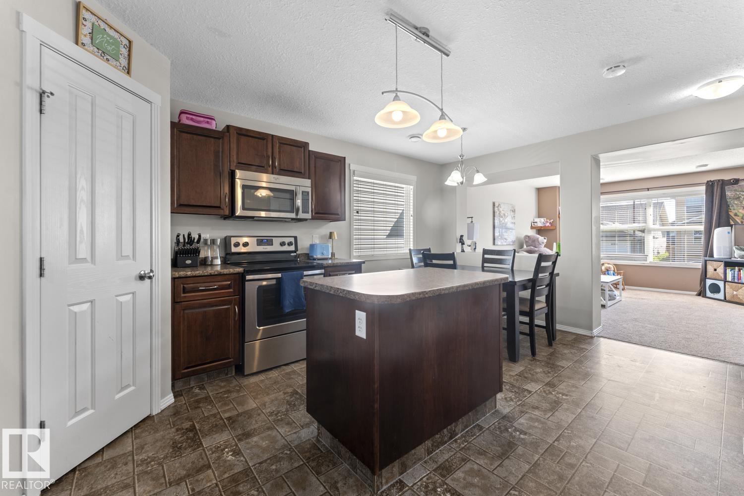 110 26 St Property Photo 16