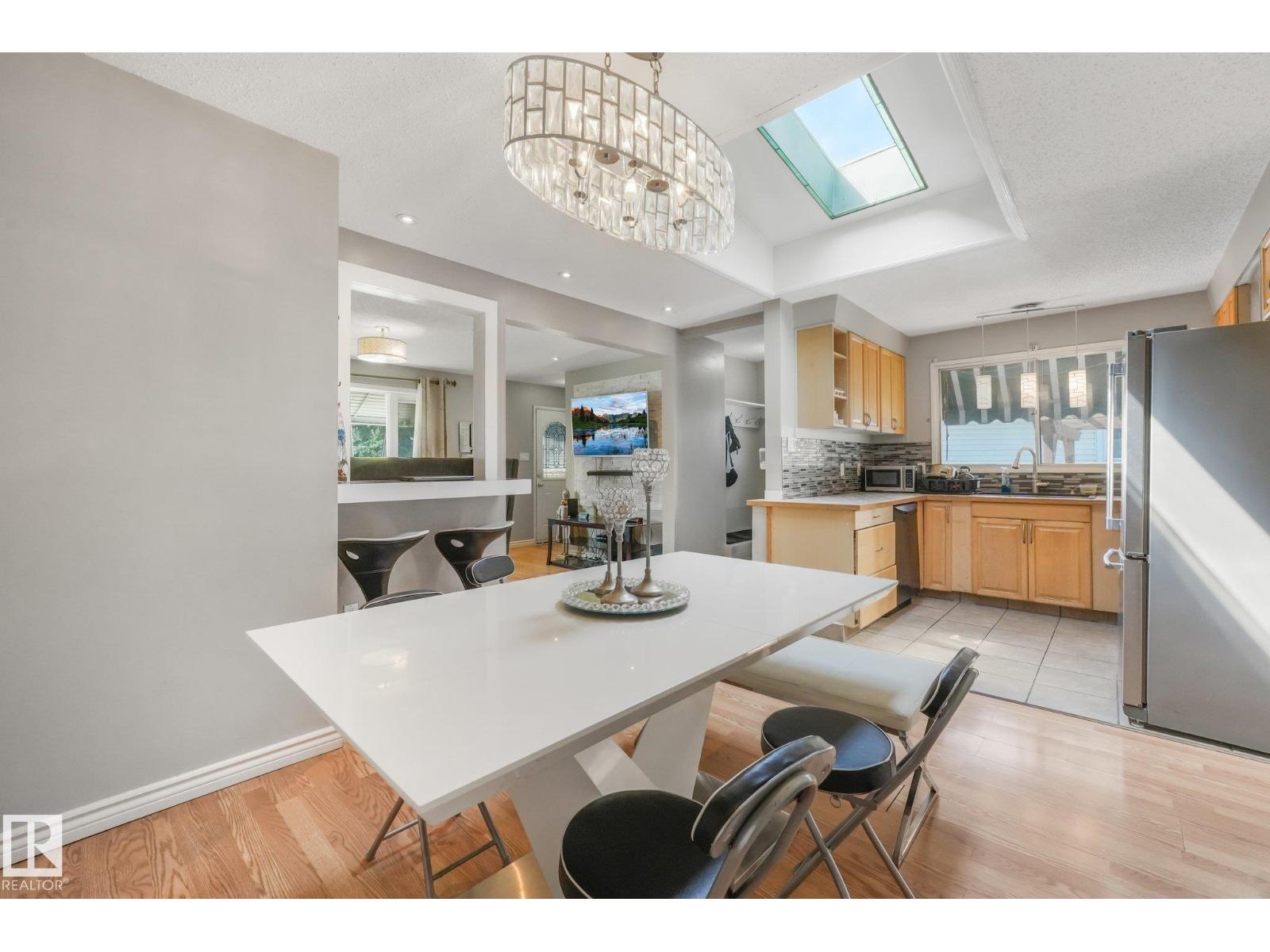 5914 91 Av Nw Property Photo 12