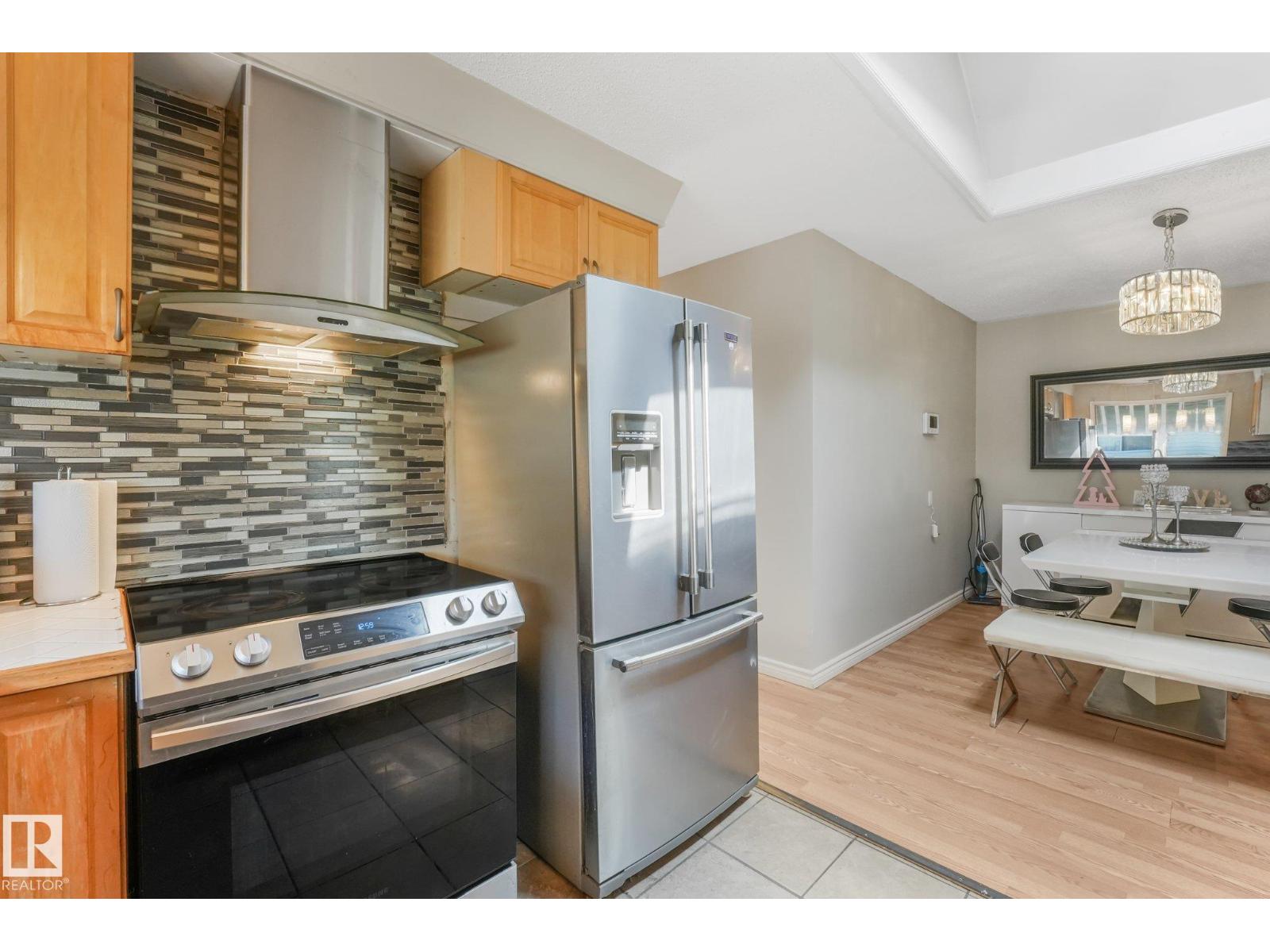 5914 91 Av Nw Property Photo 17