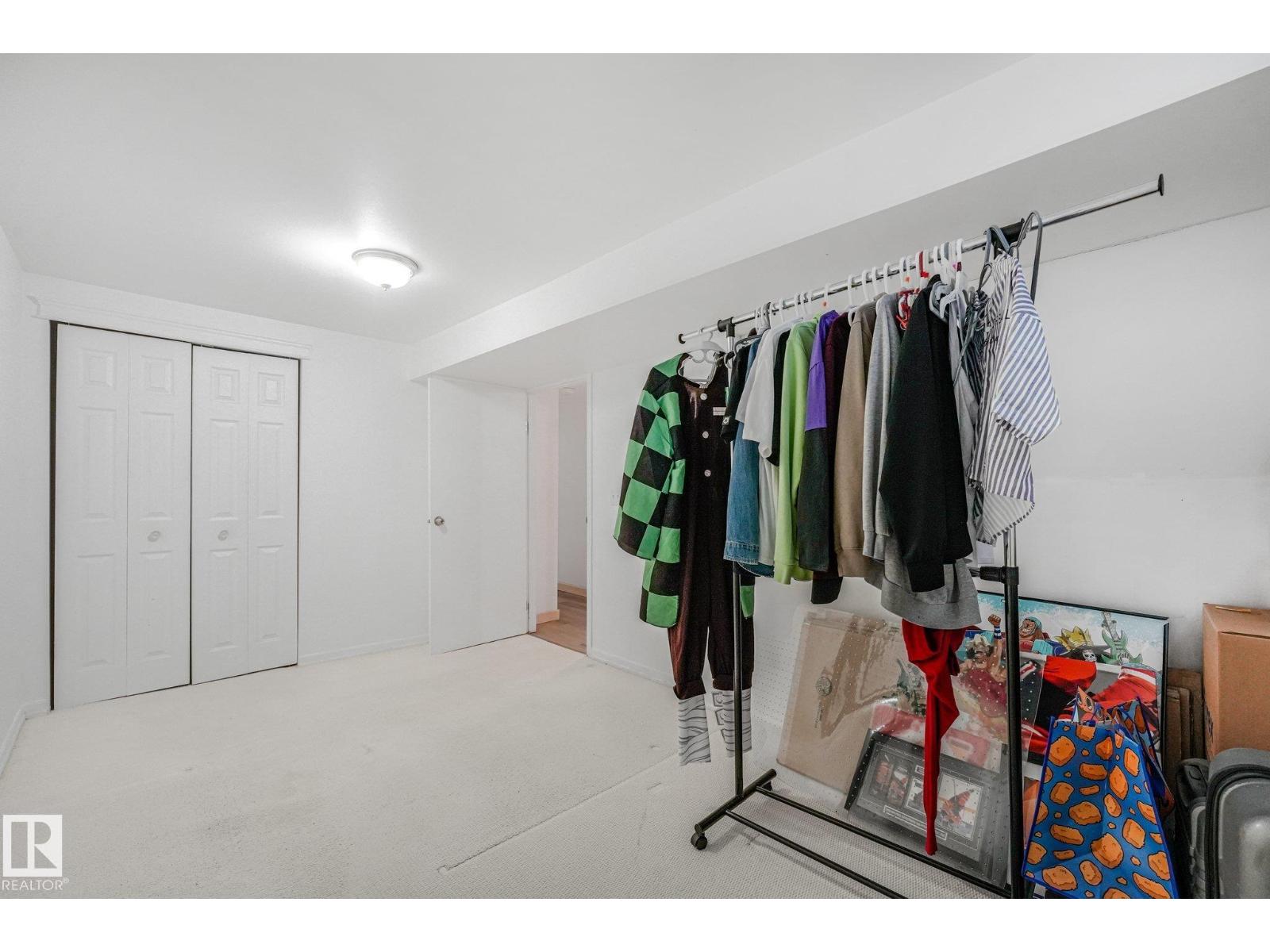 5914 91 Av Nw Property Photo 39