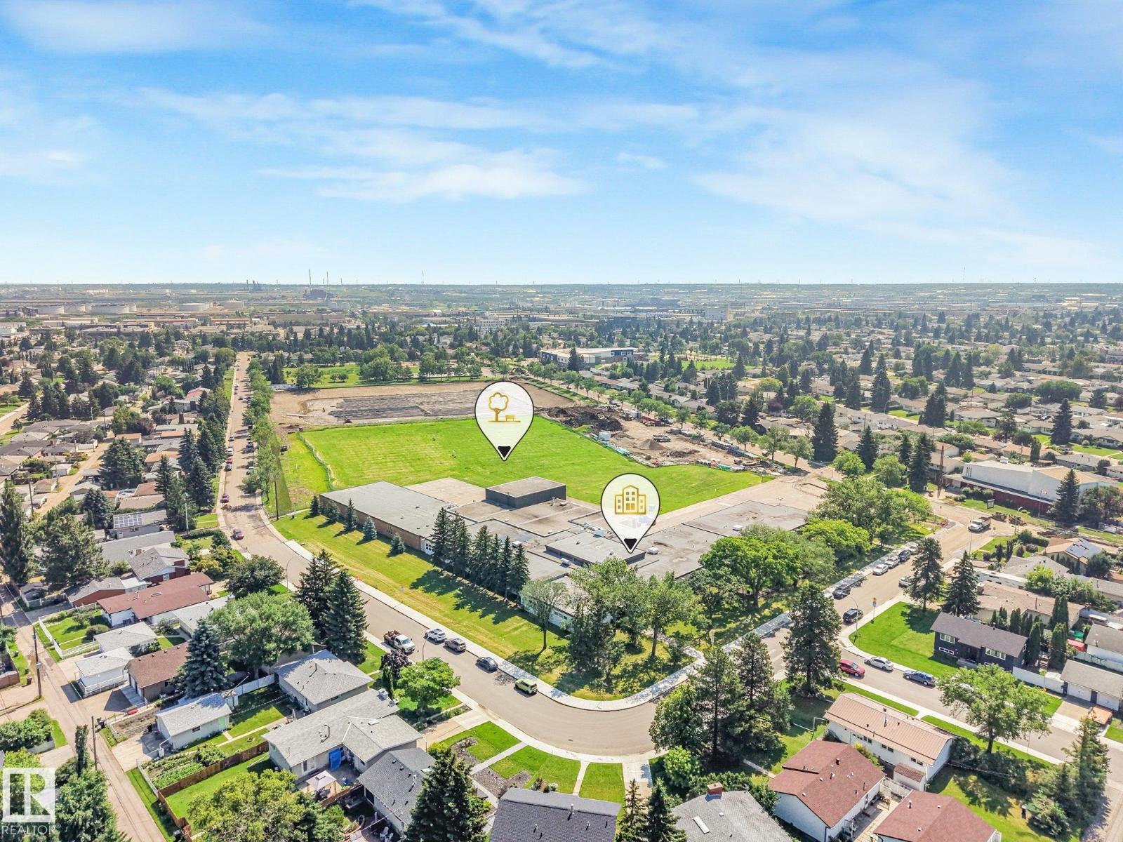 5914 91 Av Nw Property Photo 55