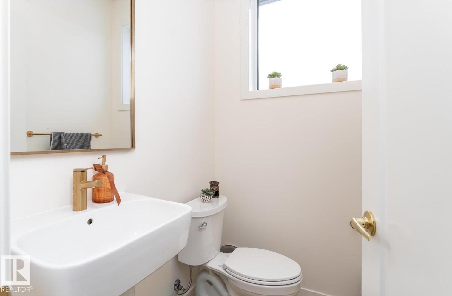 427 39 St Sw Property Photo 21