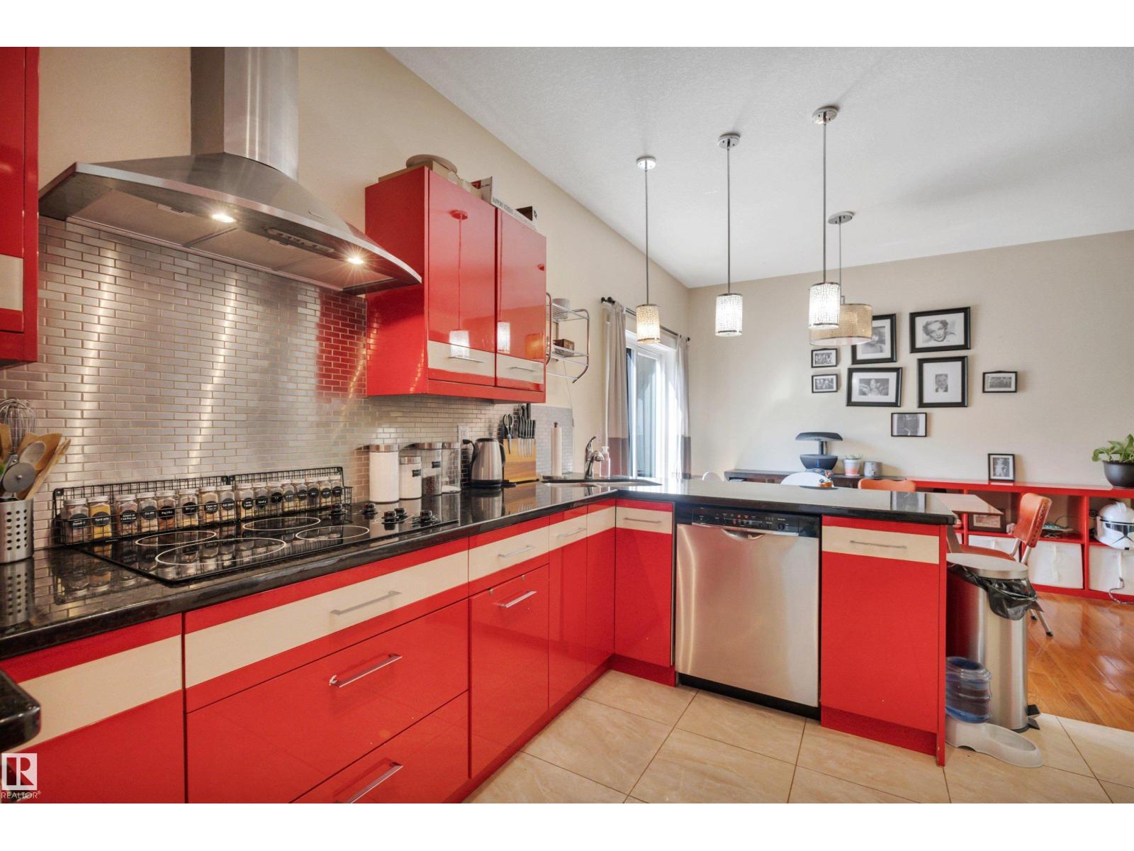 12205 112 Av Nw Property Photo 13