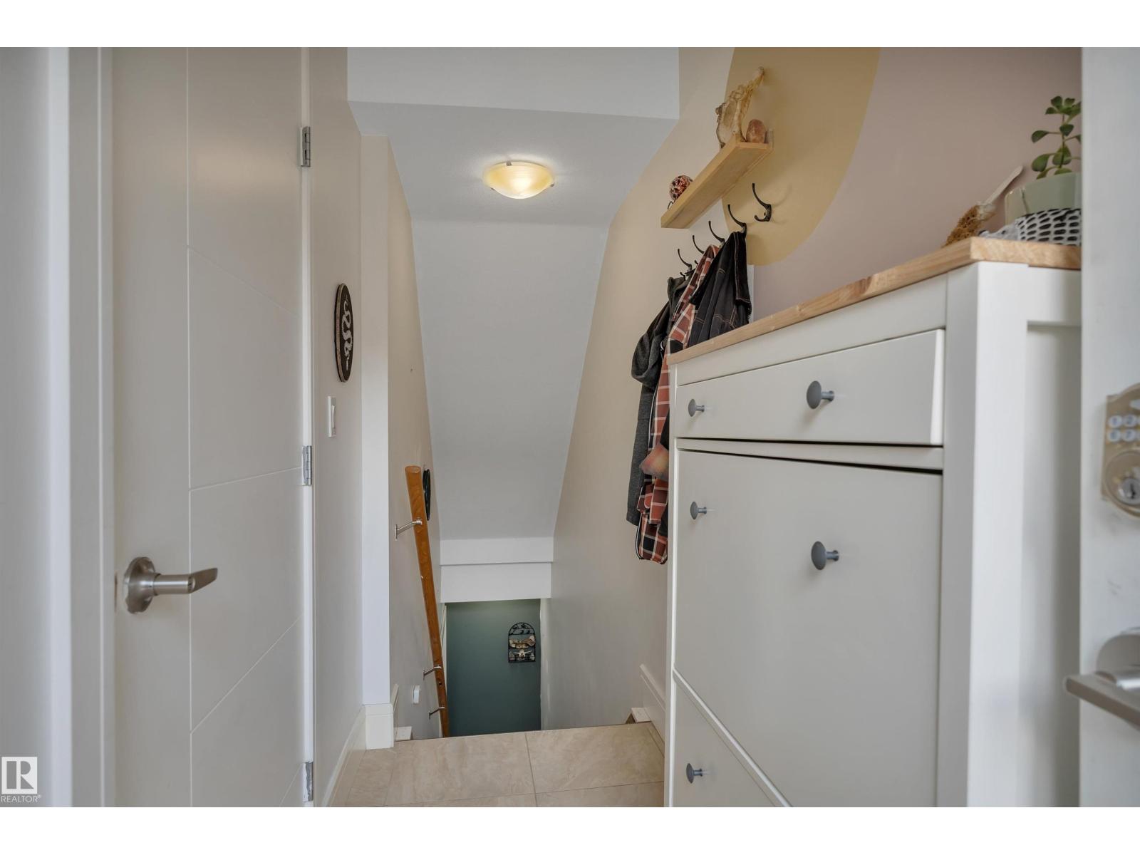 12205 112 Av Nw Property Photo 30