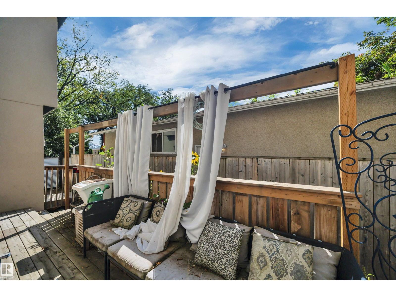 12205 112 Av Nw Property Photo 44