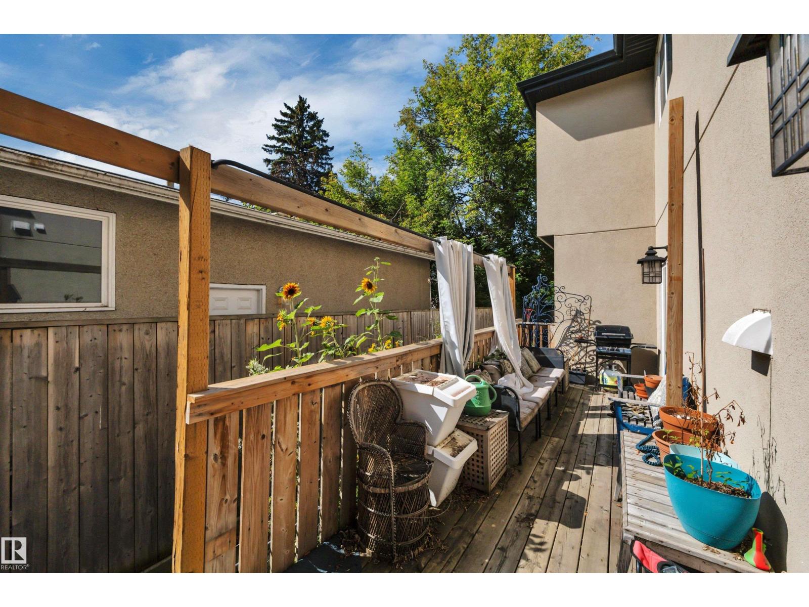 12205 112 Av Nw Property Photo 45
