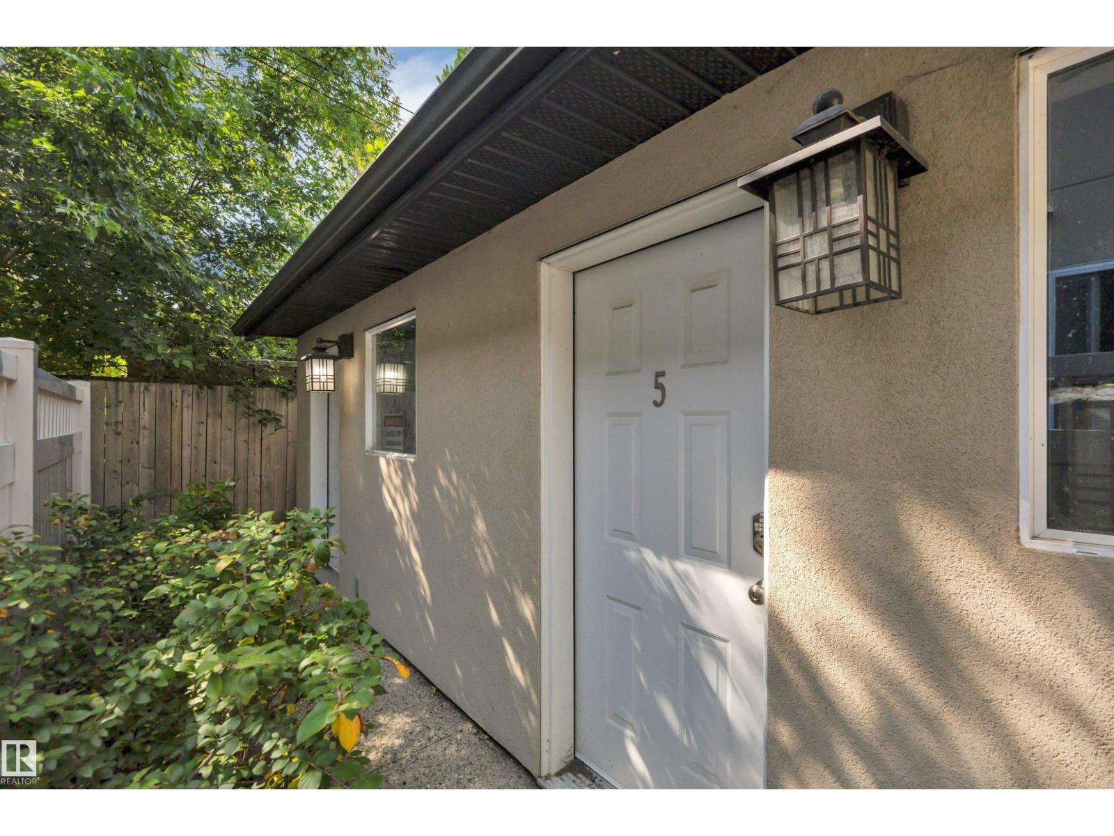 12205 112 Av Nw Property Photo 52