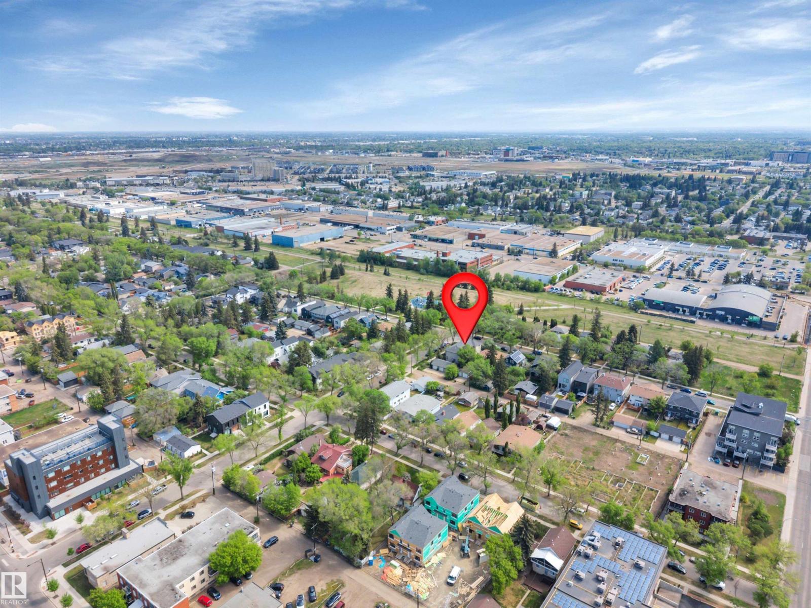 12205 112 Av Nw Property Photo 73