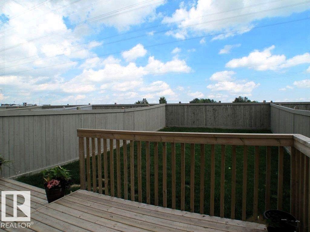 2153 28 St Nw Property Photo 5