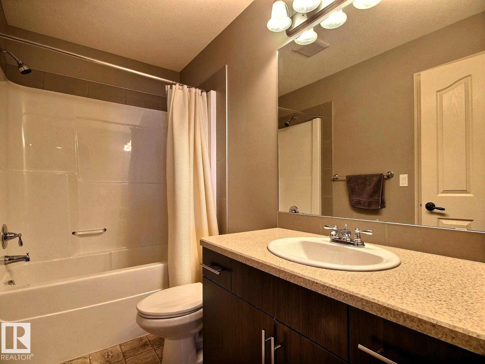 2153 28 St Nw Property Photo 6